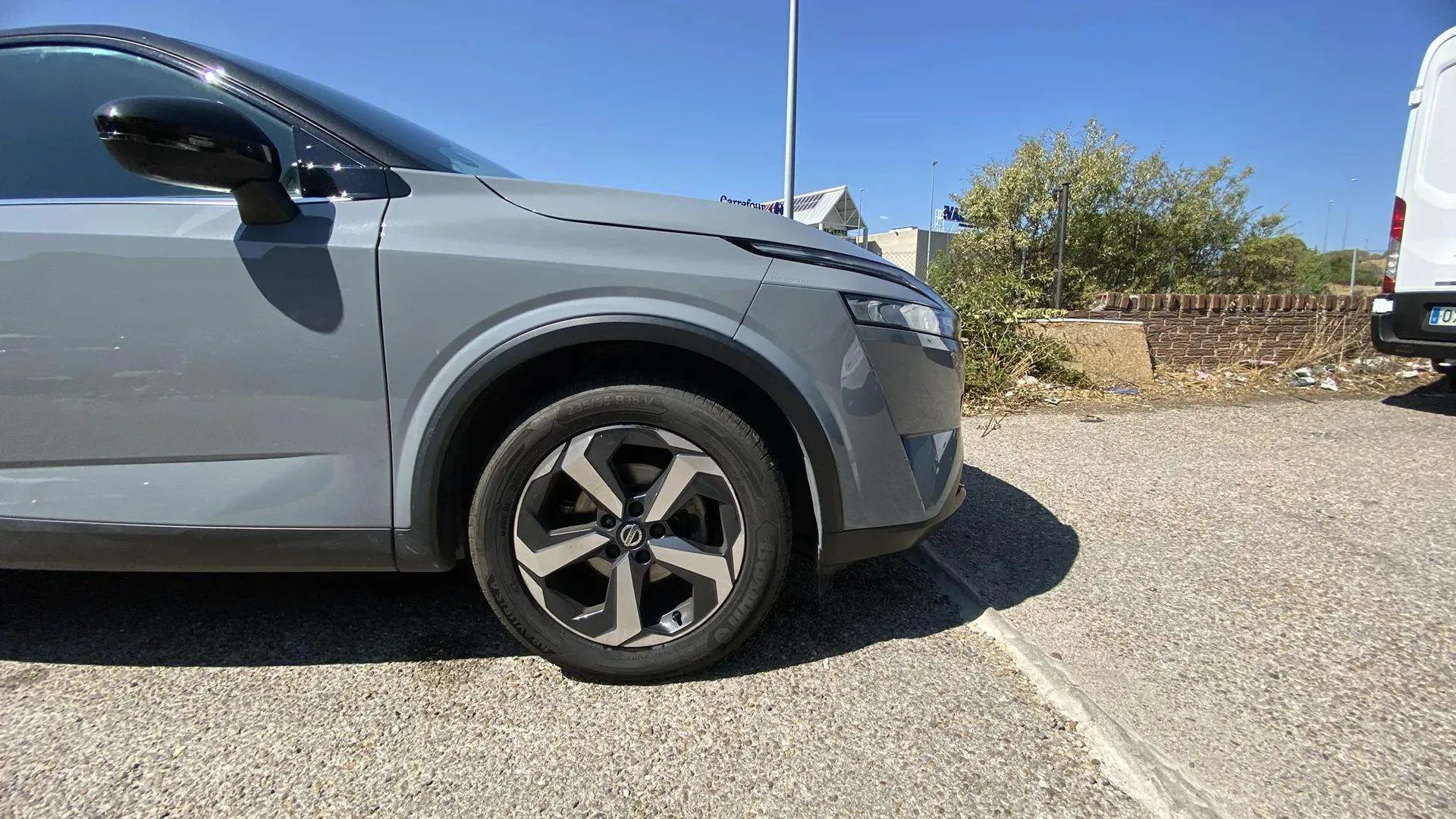 Nissan Qashqai DIG-T N-Connecta - foto 22