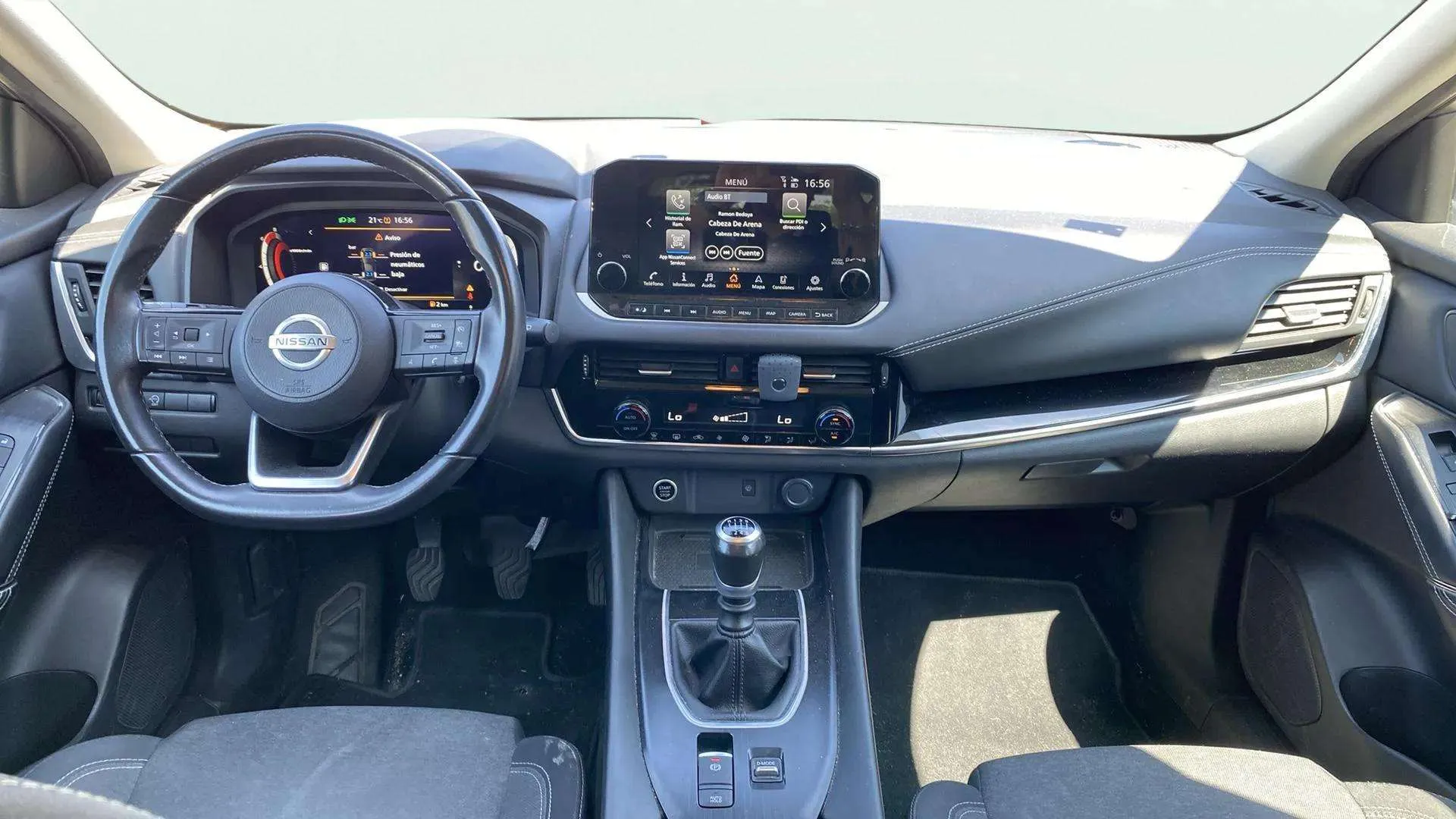 Nissan Qashqai DIG-T N-Connecta - foto 8