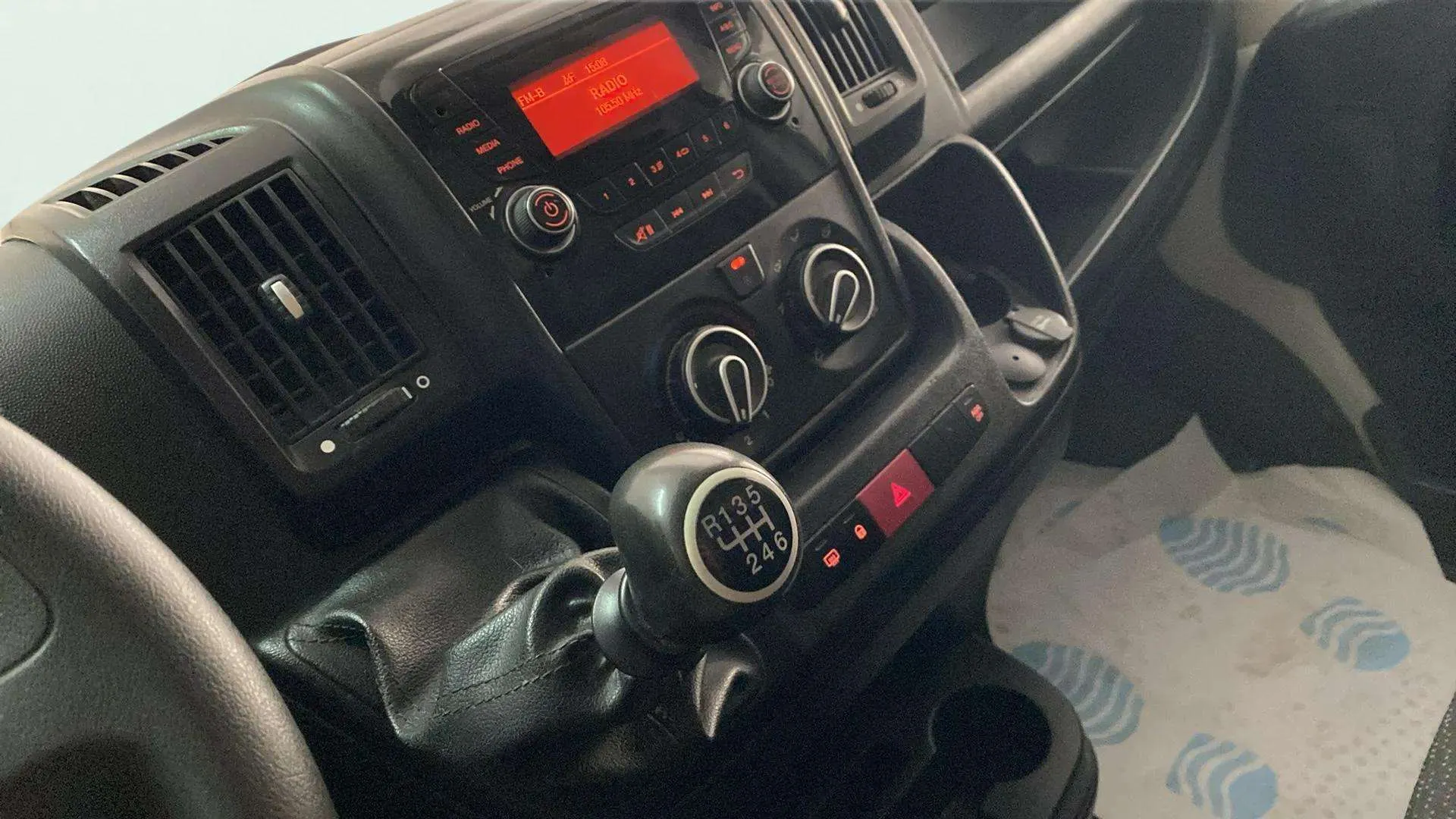 Peugeot Boxer 330 L1 H1 Bhdi M - foto 16