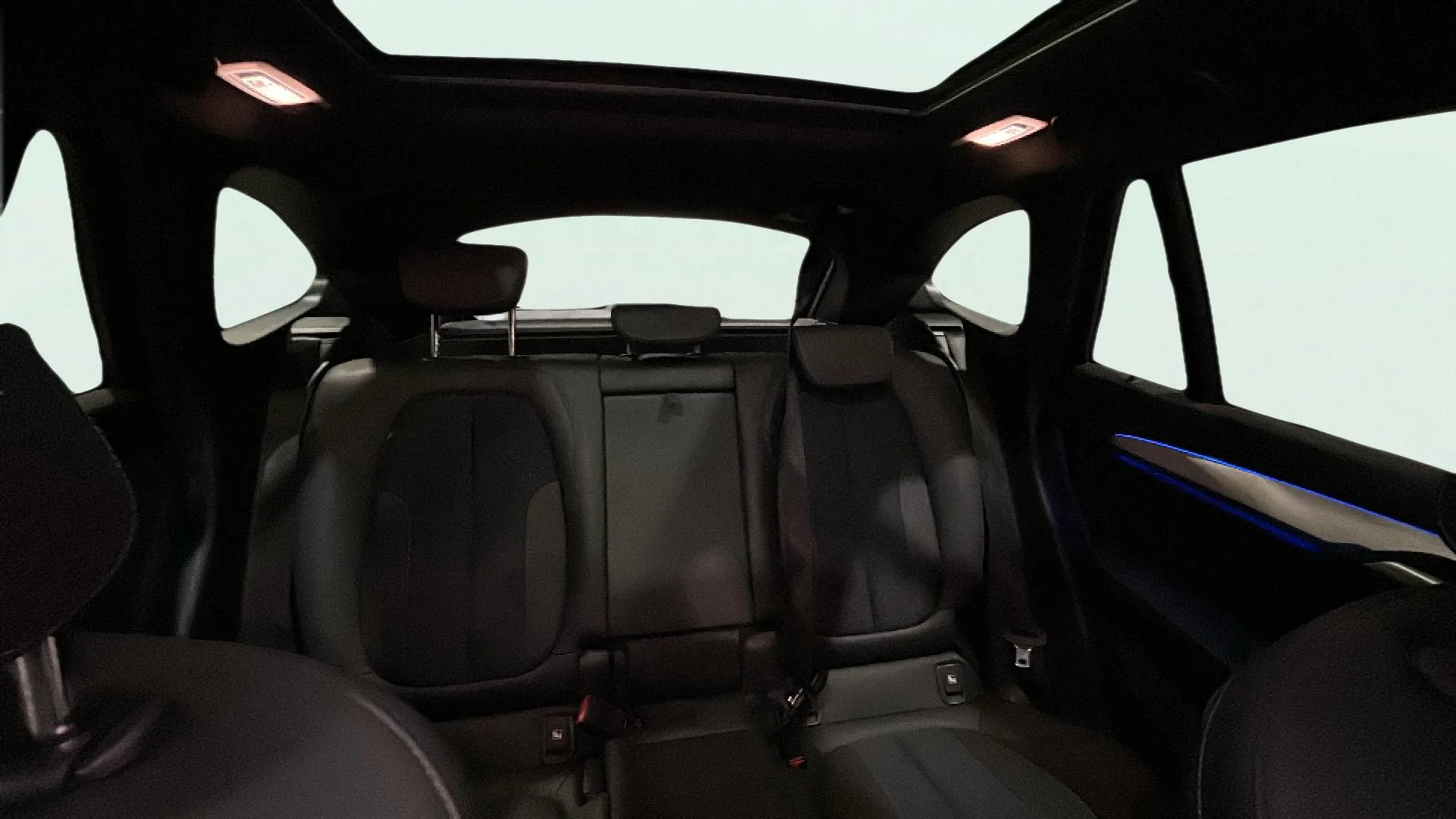 BMW X1 sDrive18i - foto 12