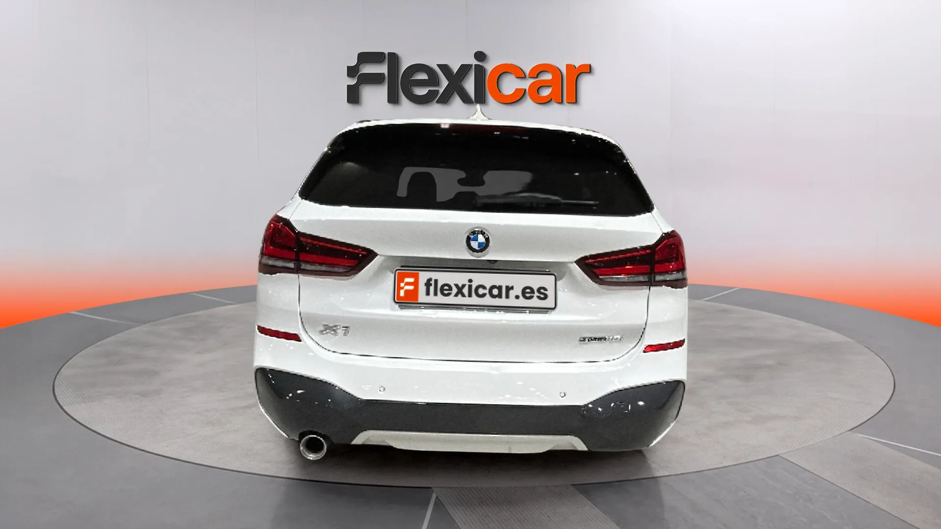 BMW X1 sDrive18i - foto 6