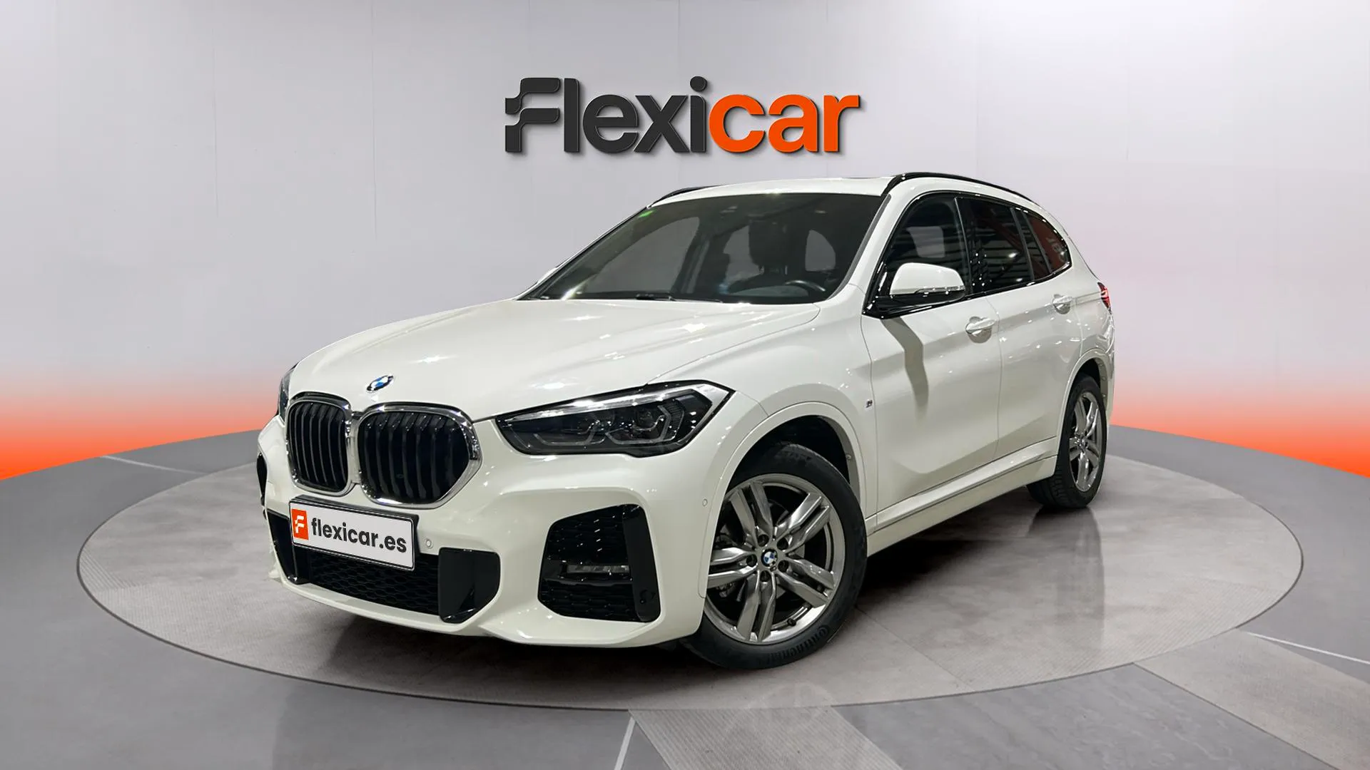 BMW X1 sDrive18i - foto 3