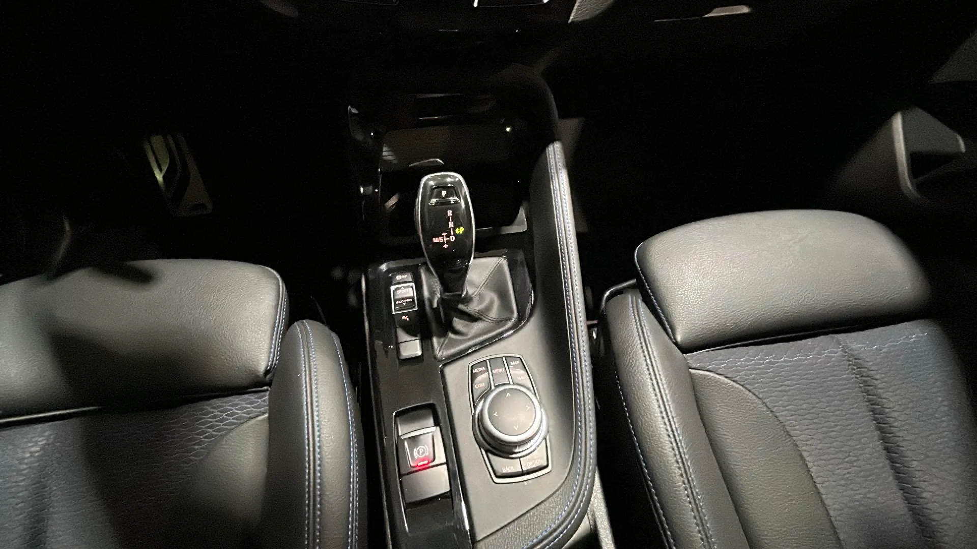 BMW X1 sDrive18i - foto 22