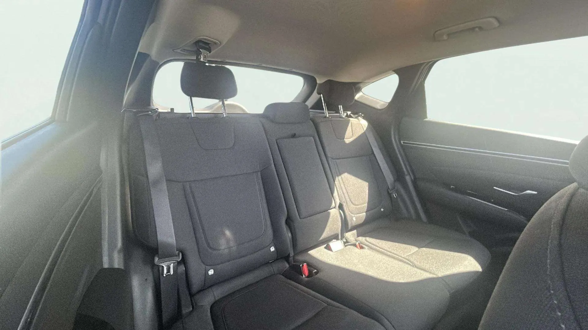 Hyundai Tucson 1.6T PHEV 4x4 Tecno Sky - foto 18