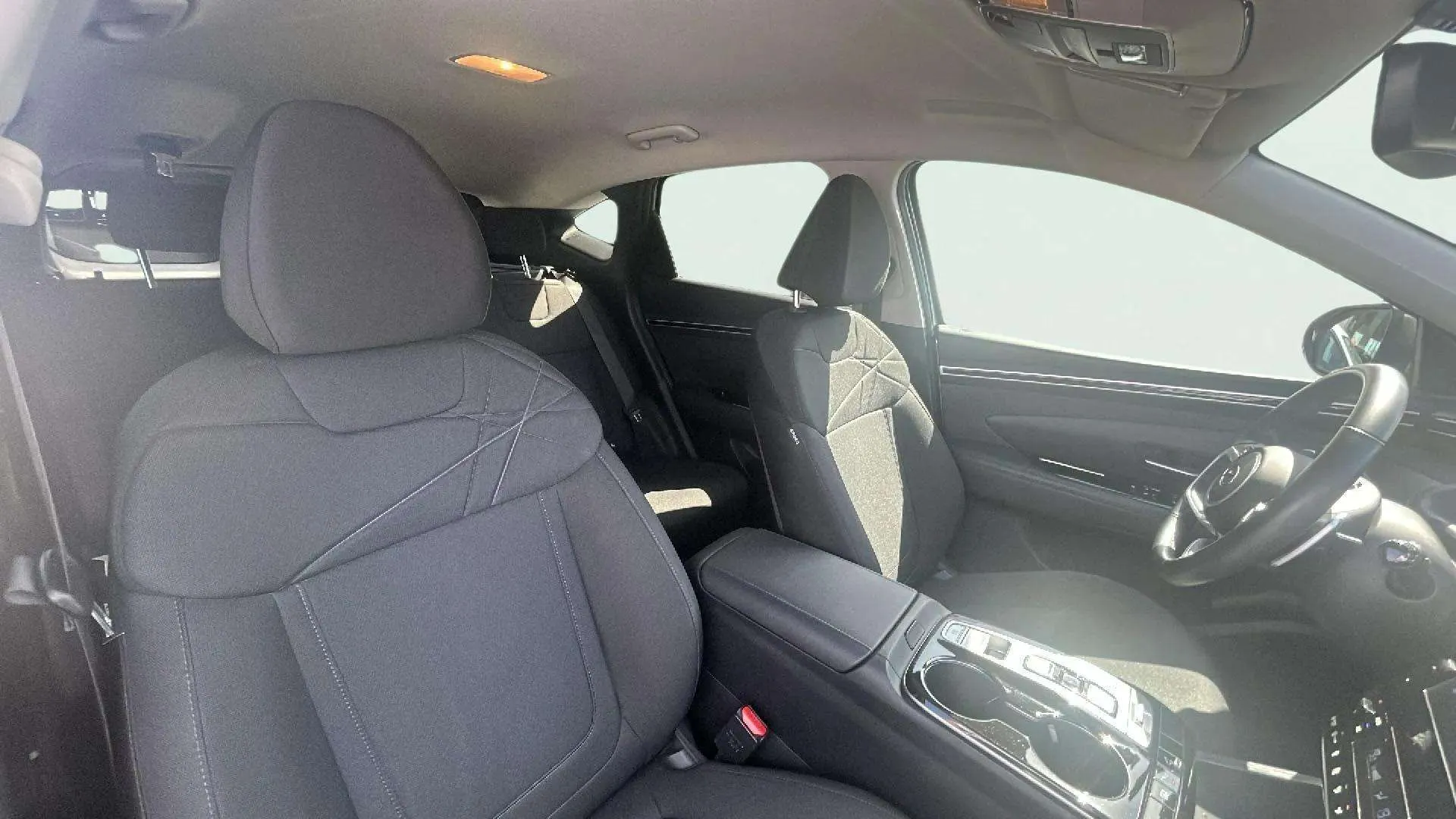 Hyundai Tucson 1.6T PHEV 4x4 Tecno Sky - foto 17