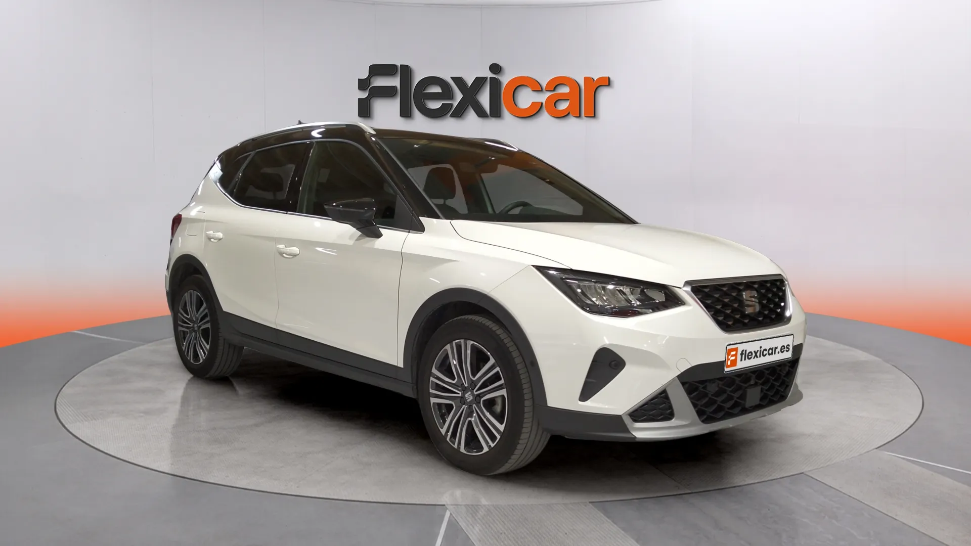 SEAT Arona 1.0 TSI Xperience XL - foto 1