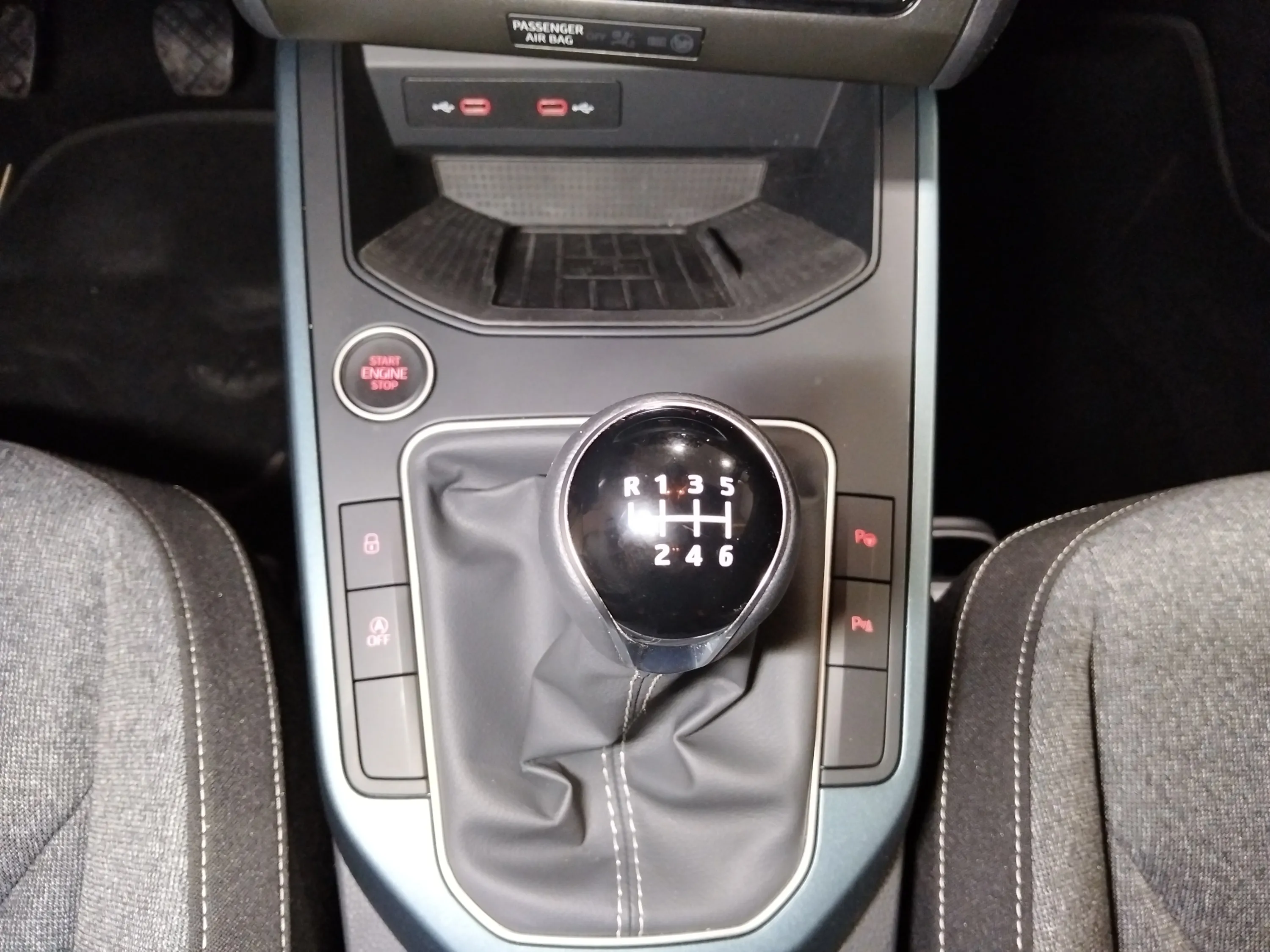 SEAT Arona 1.0 TSI Xperience XL - foto 21