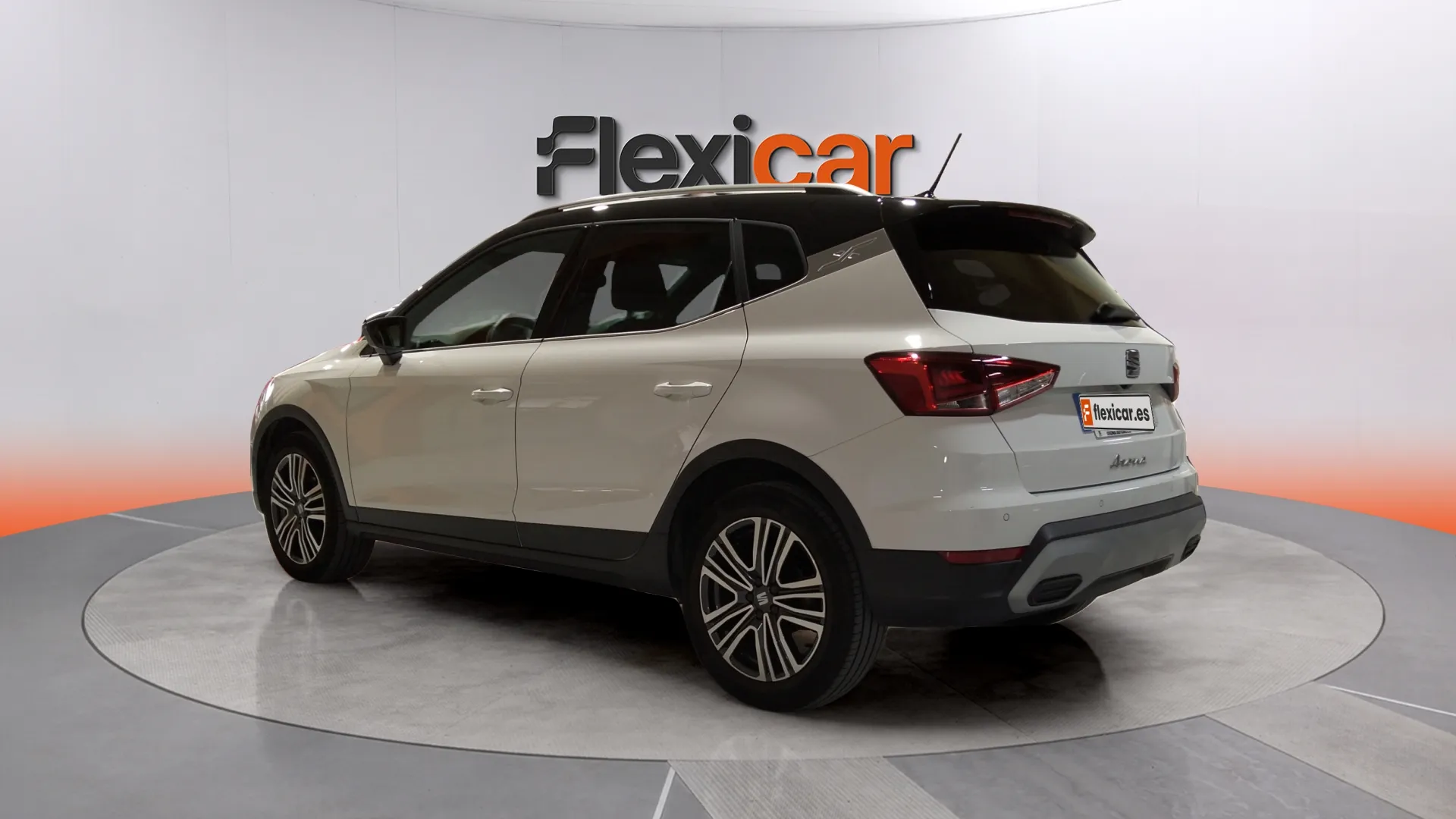 SEAT Arona 1.0 TSI Xperience XL - foto 5