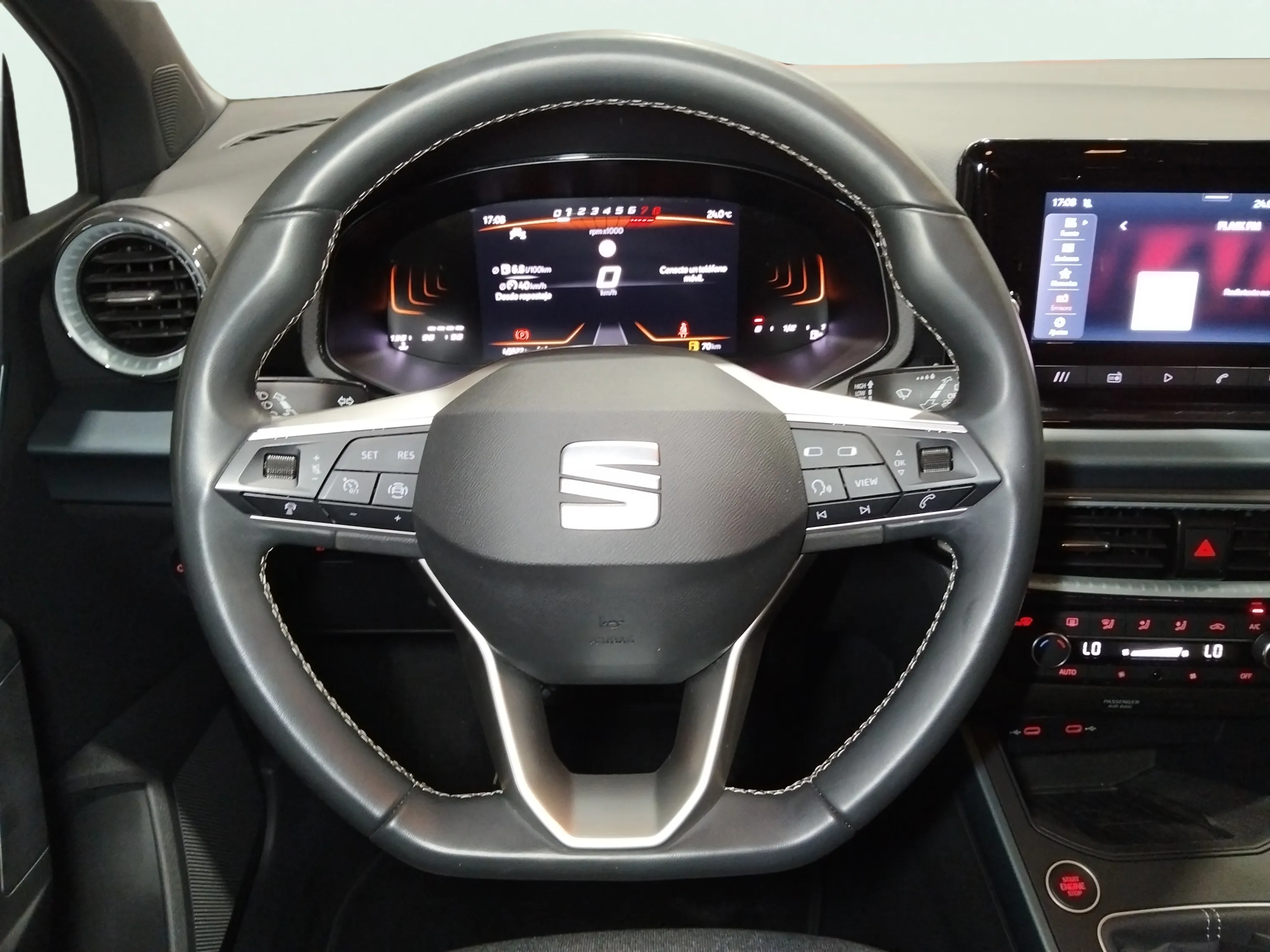 SEAT Arona 1.0 TSI Xperience XL - foto 11