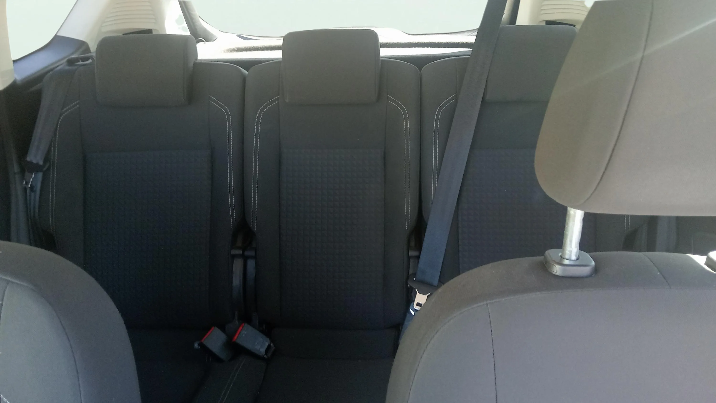 Ford C-Max 1.0 EcoBoost Trend+ - foto 18