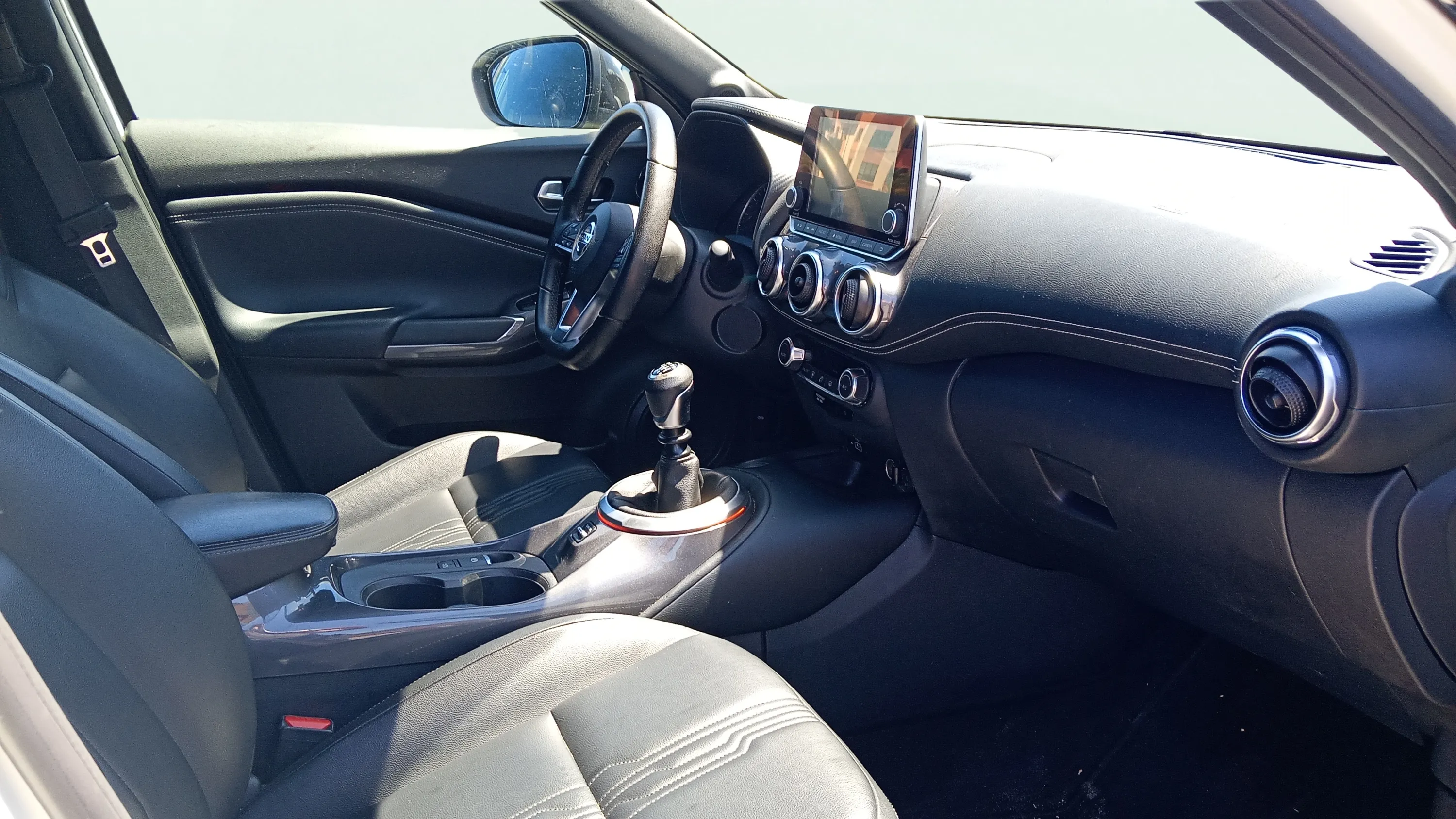 Nissan Juke DIG-T Tekna - foto 21