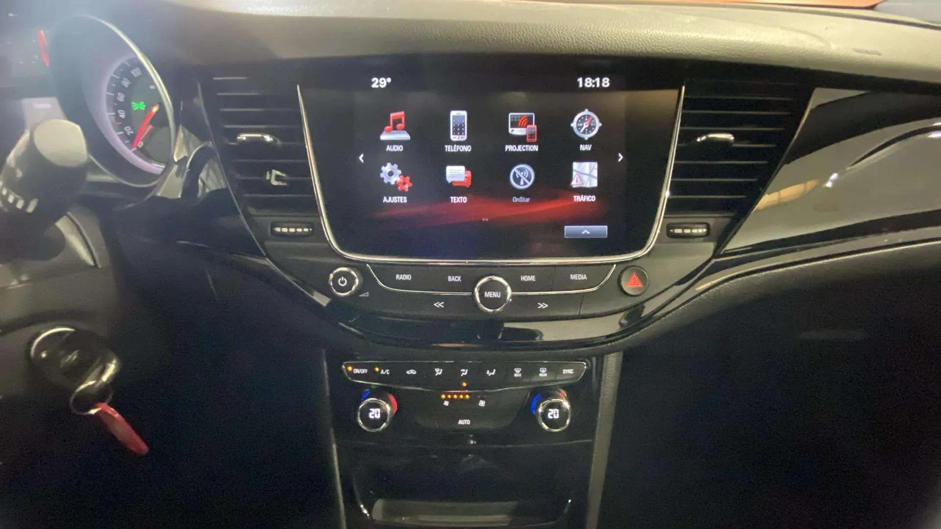 Opel Astra 1.4 Turbo Elegance - foto 11