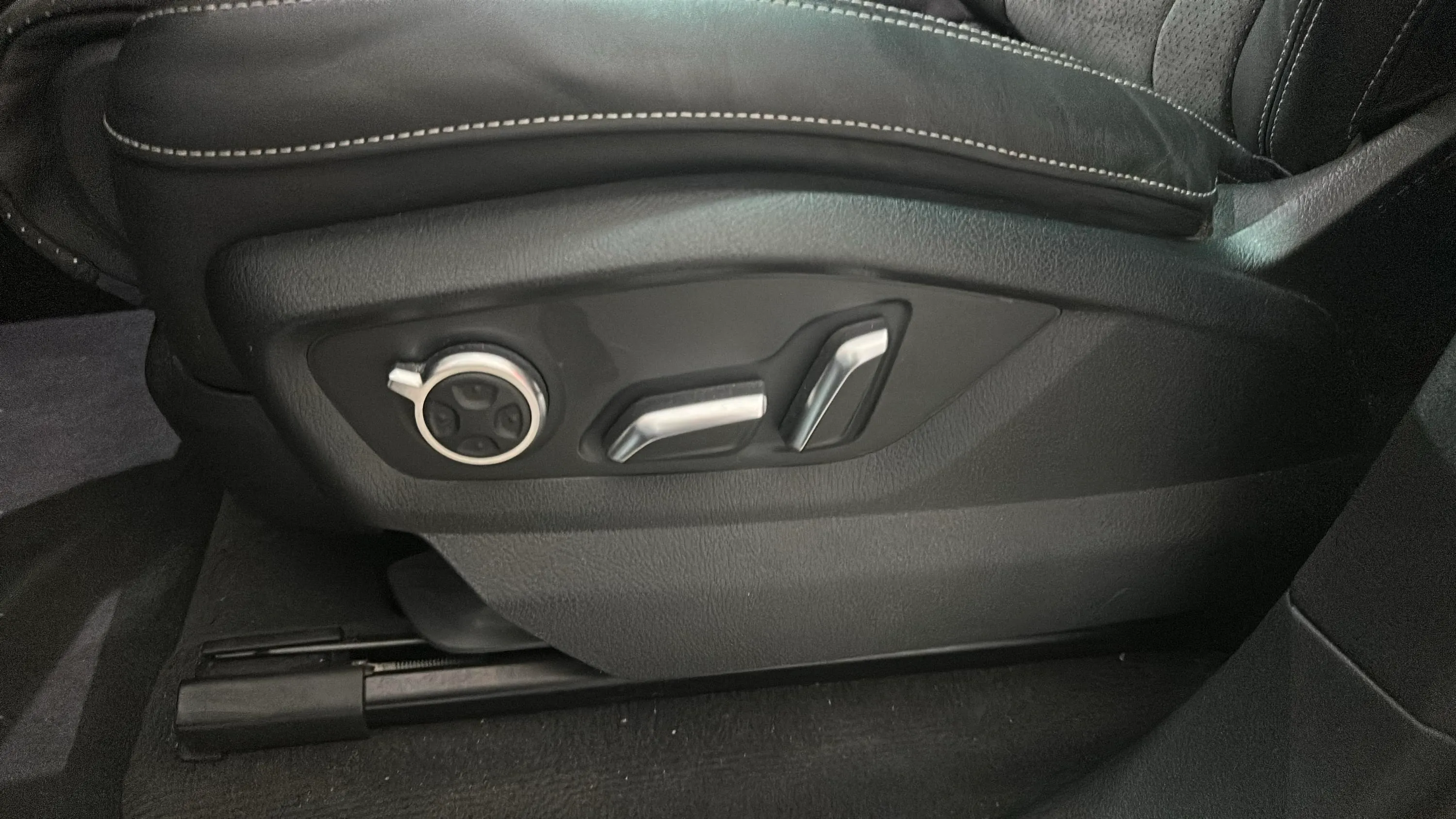 Audi Q7 3.0 TDI quattro tiptronic - foto 20