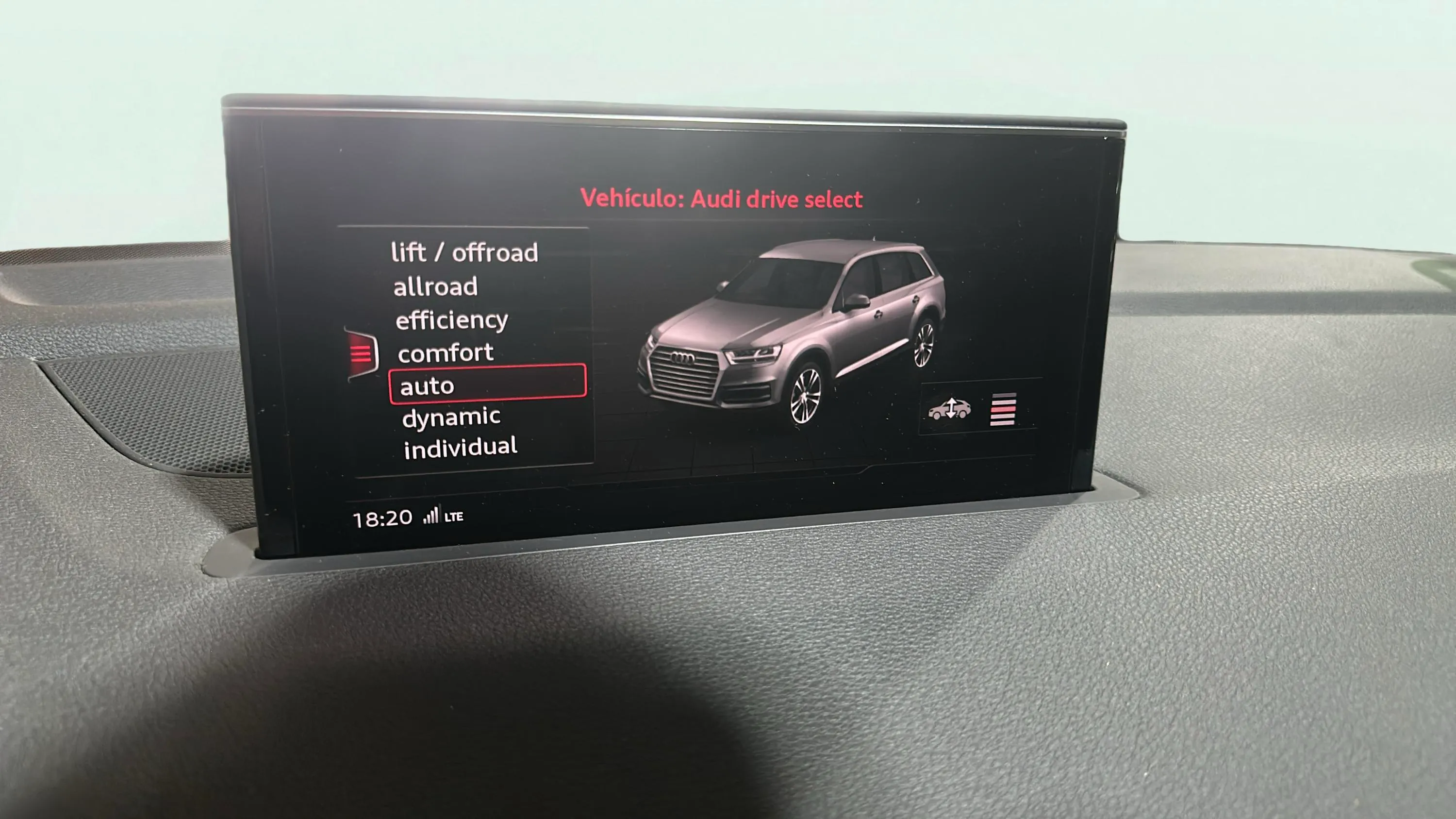 Audi Q7 3.0 TDI quattro tiptronic - foto 19
