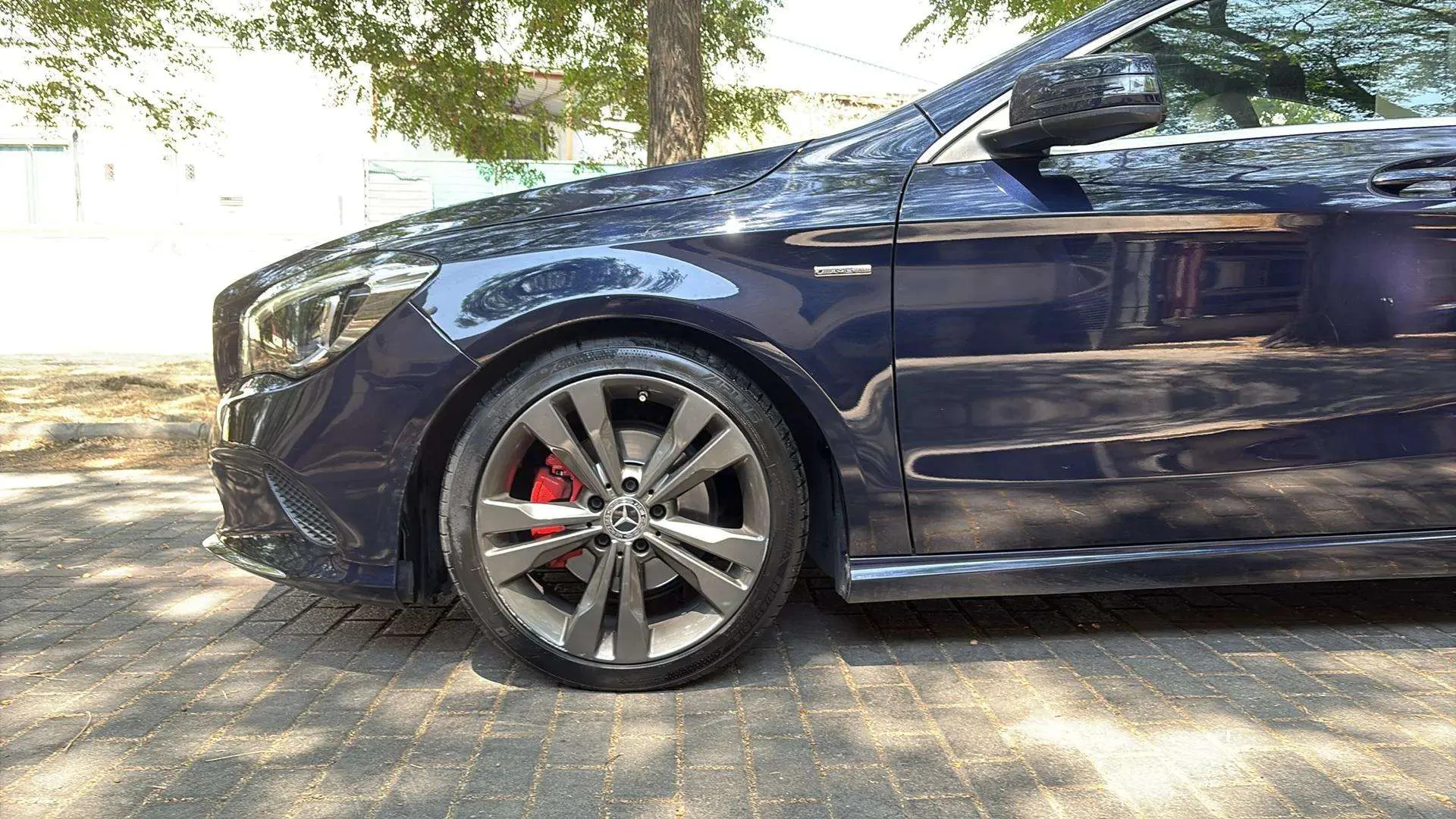 Mercedes-Benz CLA 200 d - foto 12