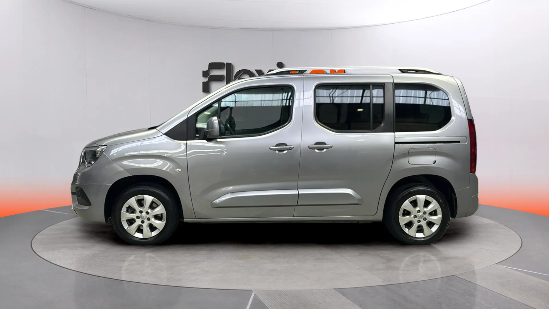 Opel Combo 1.5 TD Elegance XL - foto 4