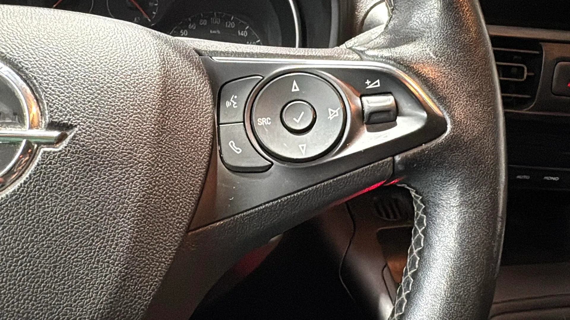 Opel Combo 1.5 TD Elegance XL - foto 22