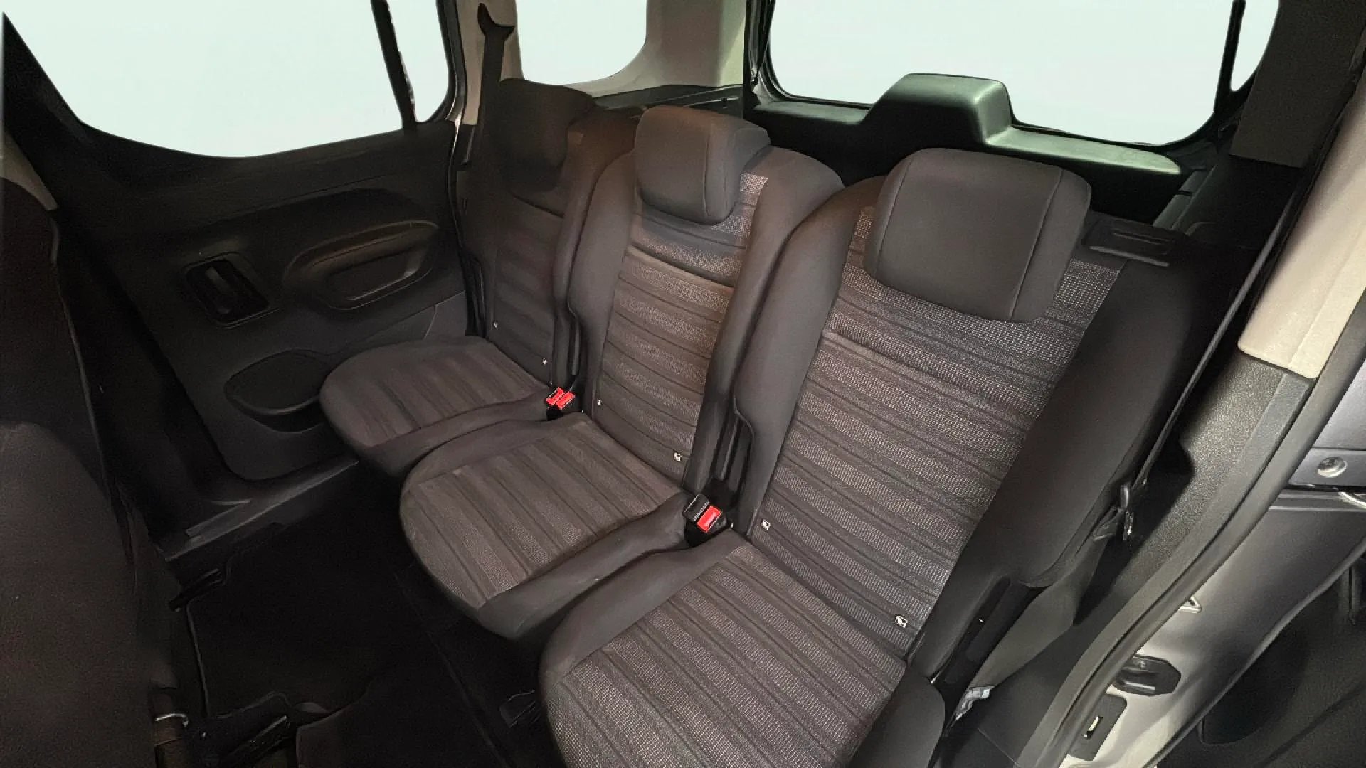 Opel Combo 1.5 TD Elegance XL - foto 11
