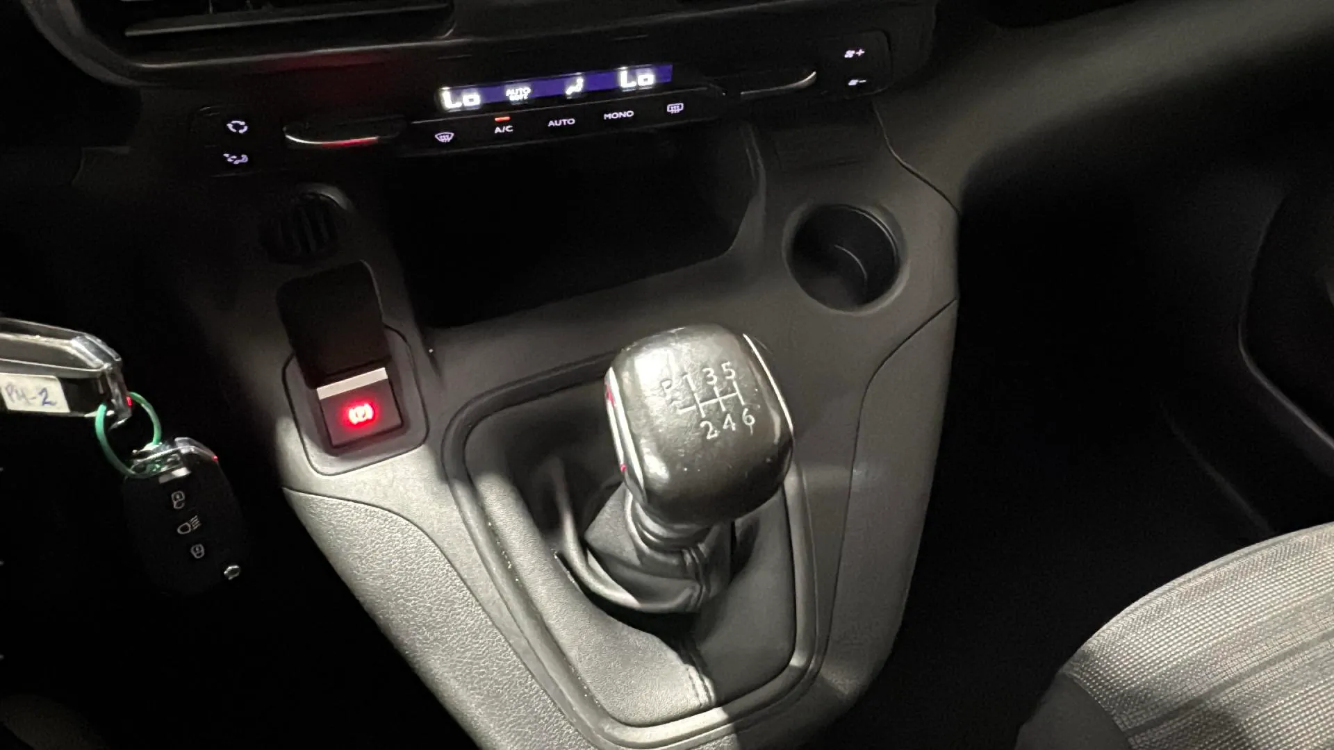 Opel Combo 1.5 TD Elegance XL - foto 18