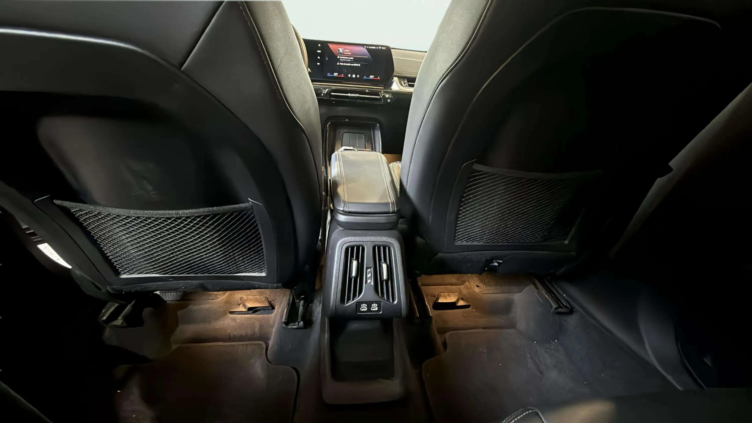 BMW X1 sDrive18d - foto 17