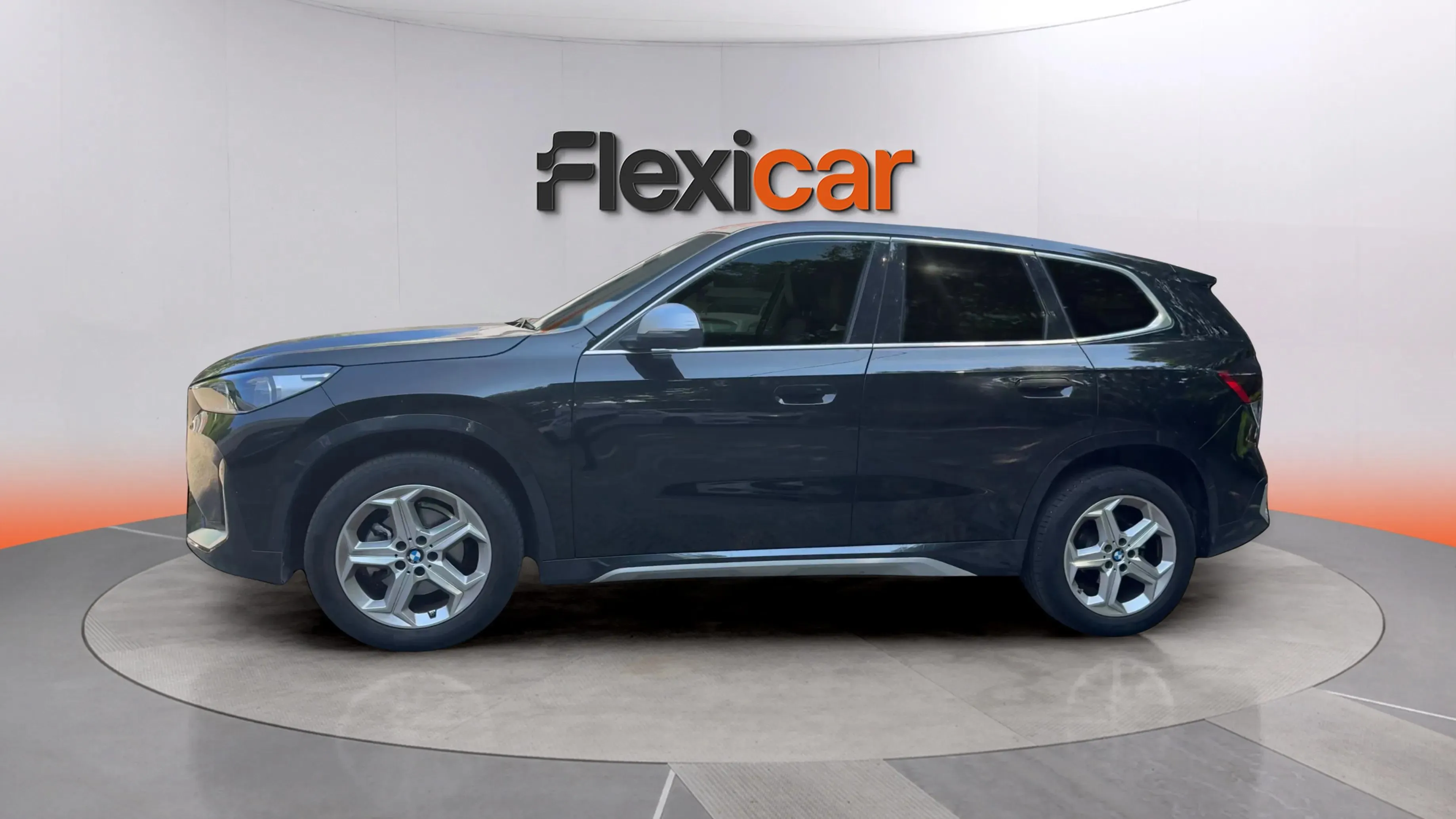 BMW X1 sDrive18d - foto 4