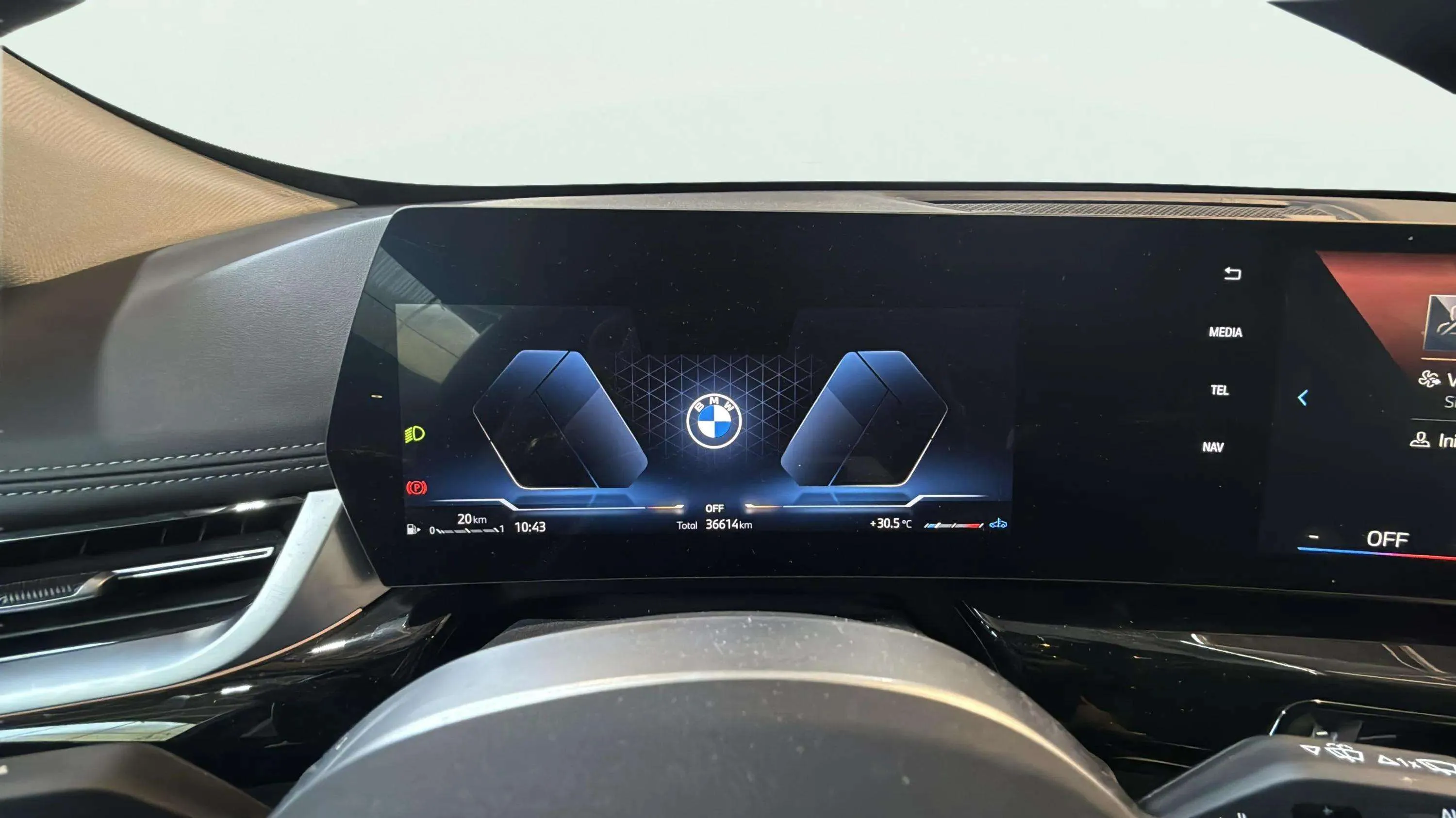 BMW X1 sDrive18d - foto 14