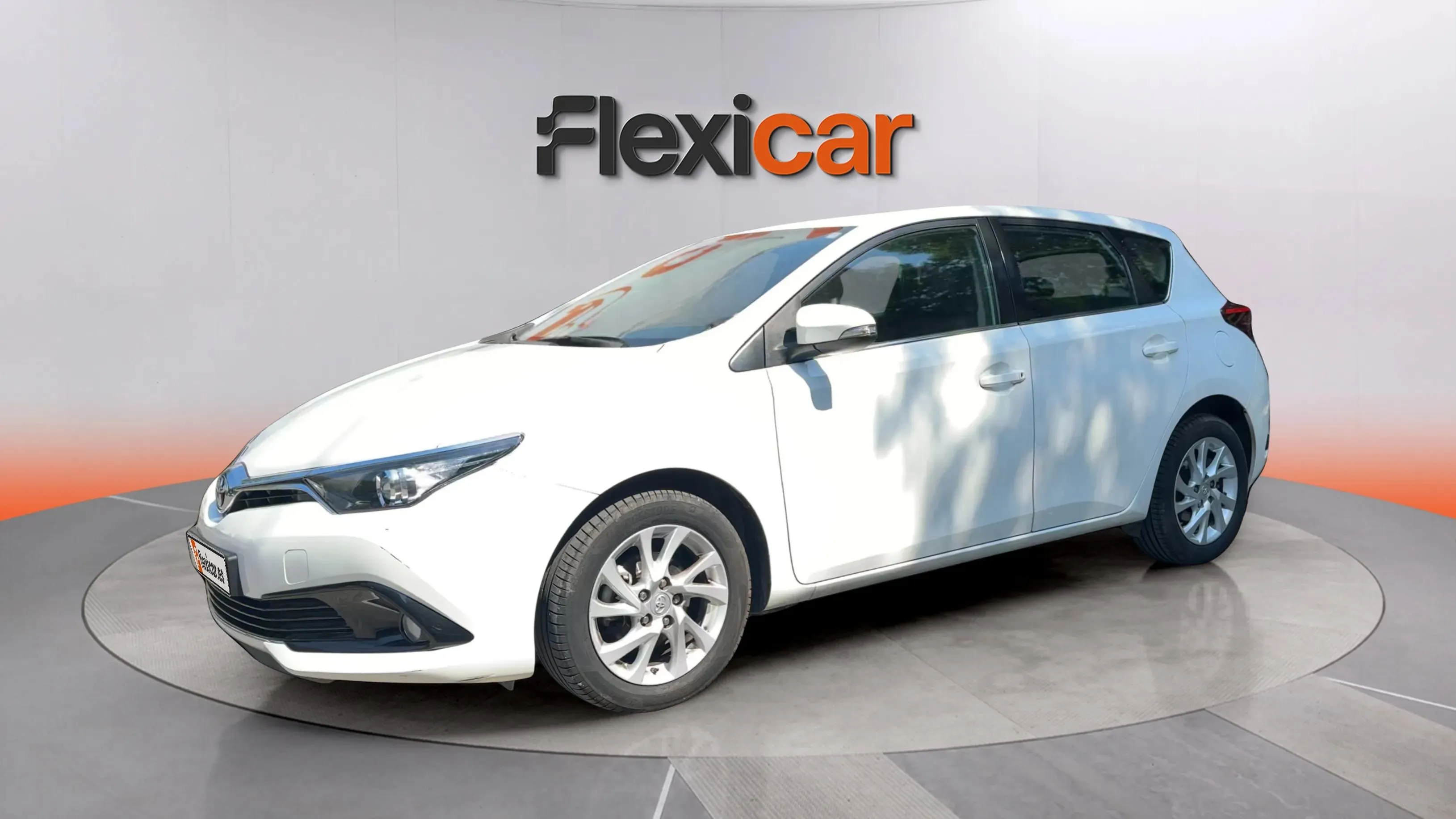 Toyota Auris 1.2 120T Active - foto 3