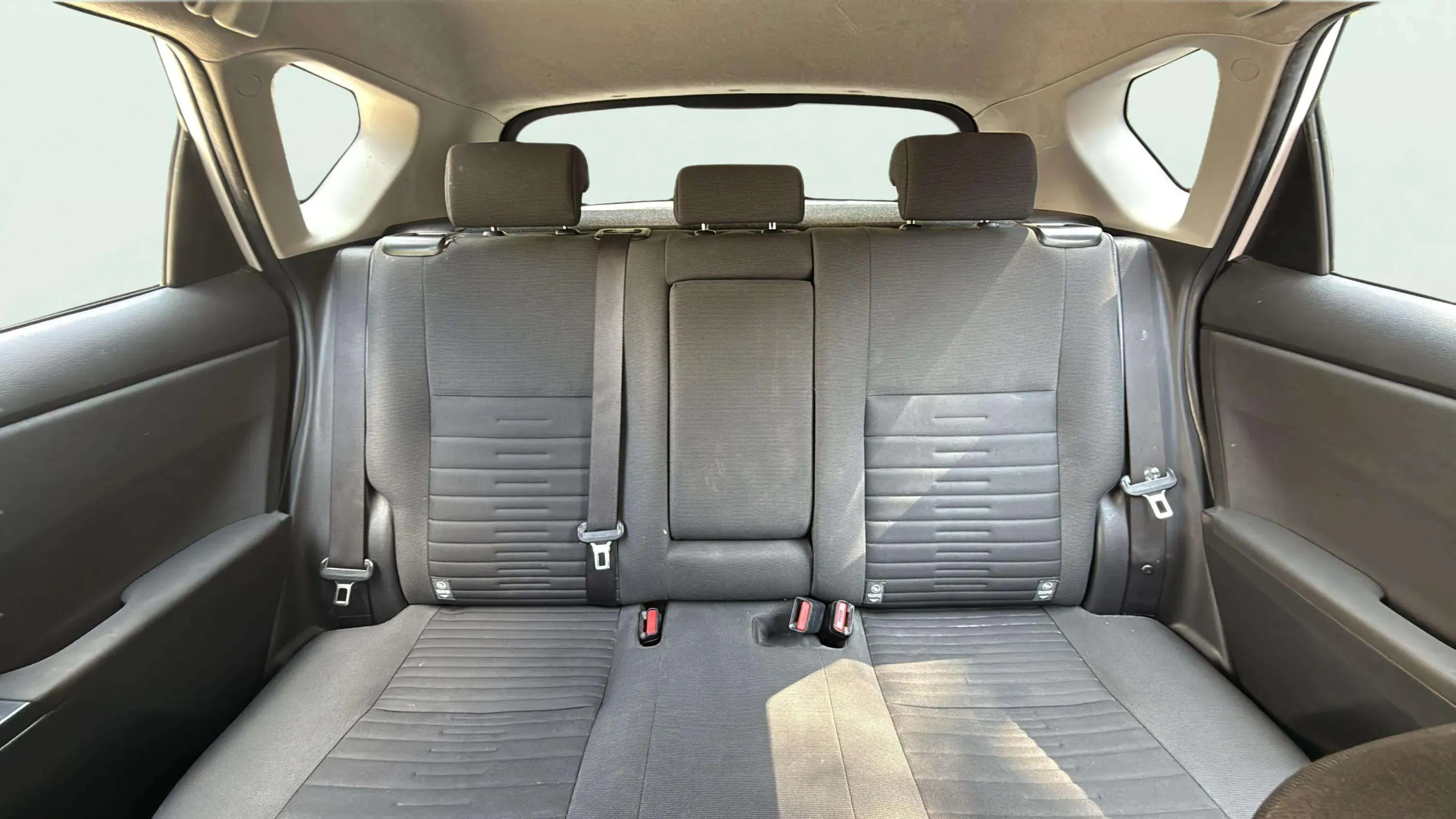 Toyota Auris 1.2 120T Active - foto 17