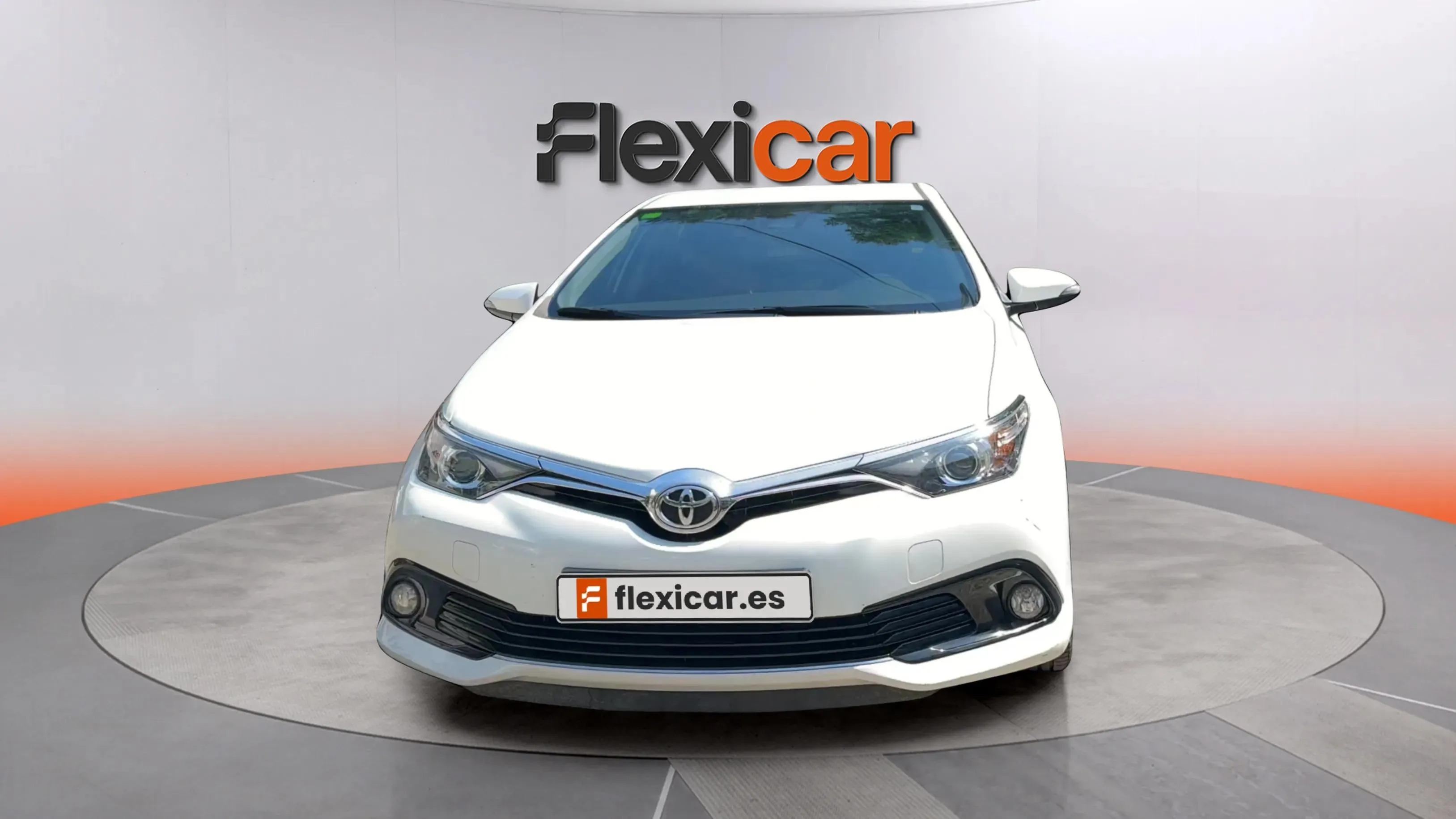 Toyota Auris 1.2 120T Active - foto 2