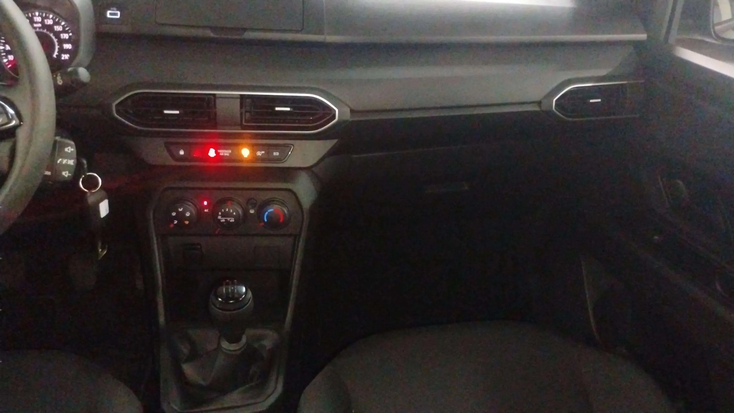Dacia Sandero Essential ECO-G - foto 25