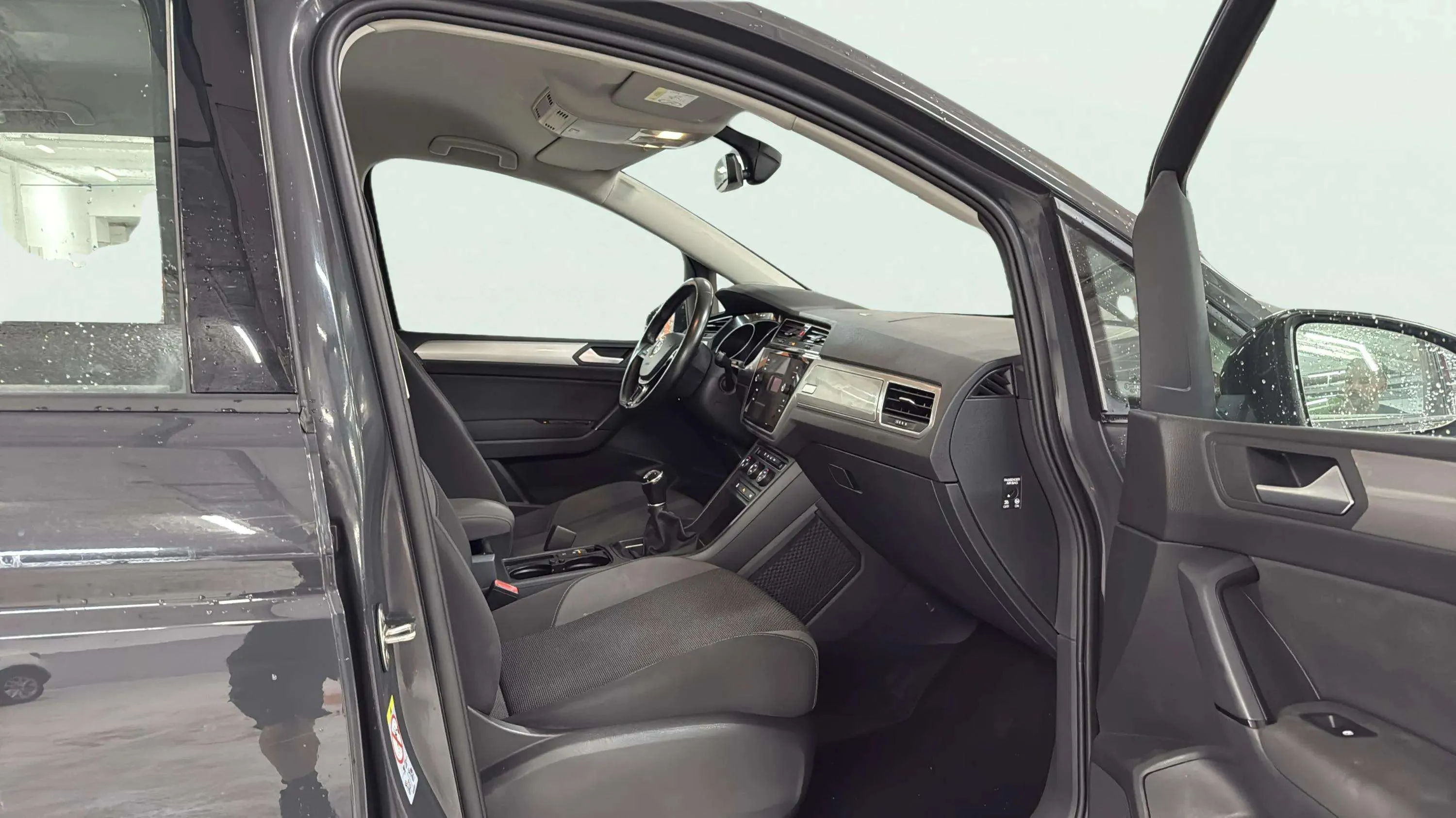 Volkswagen Touran Business Navi 1.6 TDI - foto 13