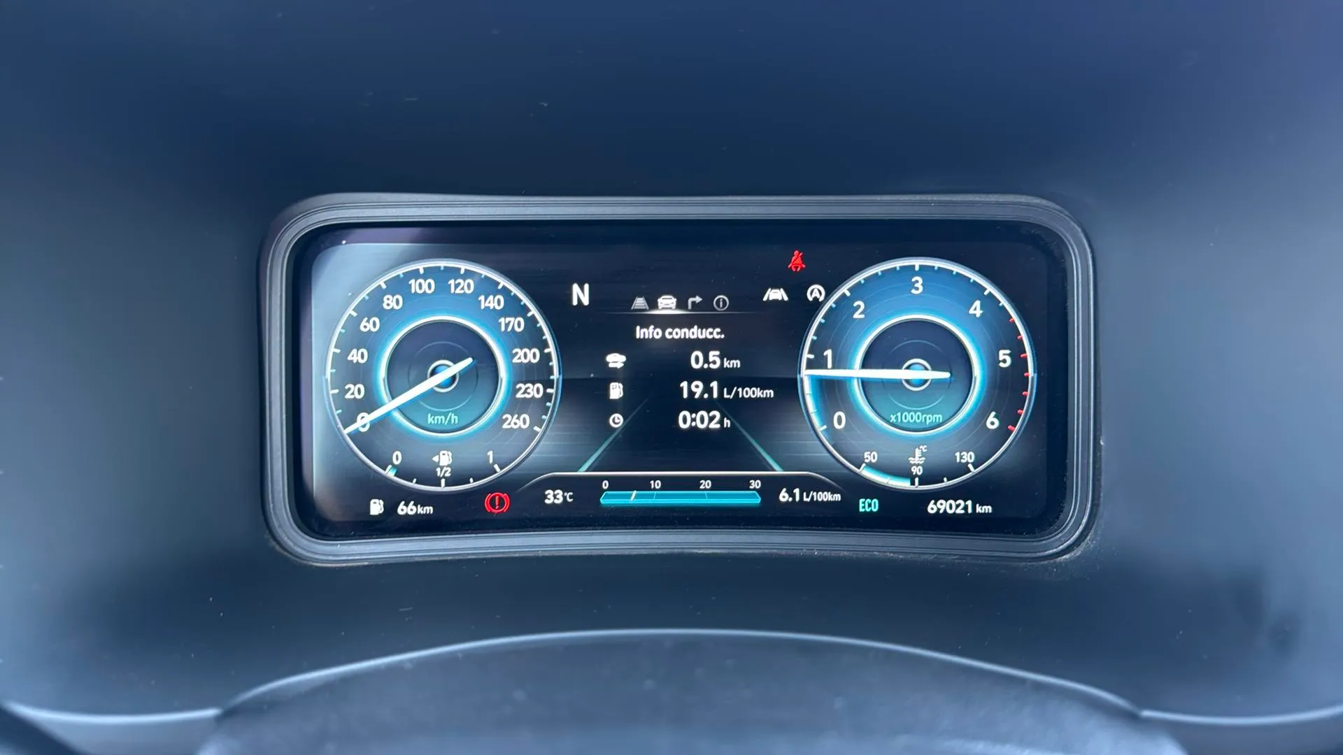 Hyundai Kona 1.6 CRDi 48V Tecno 4x2 - foto 13