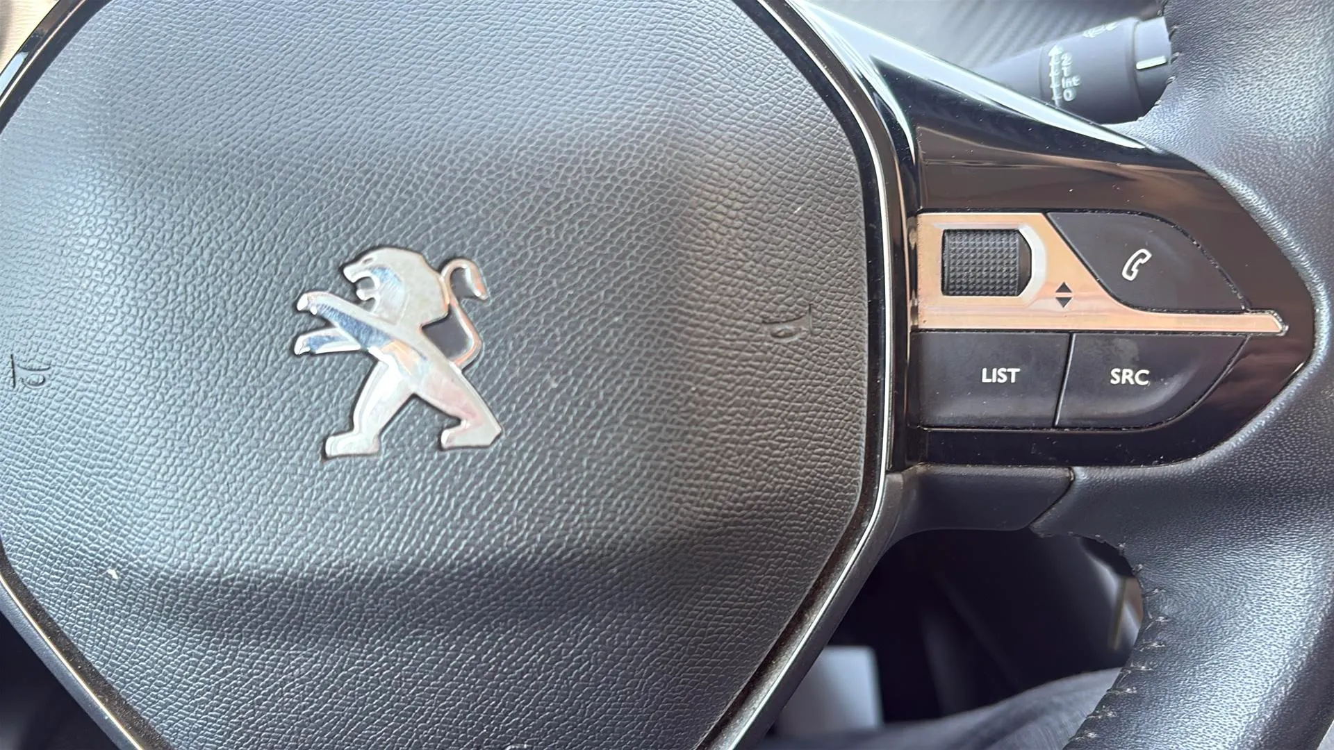 Peugeot 208 PureTech Active - foto 13