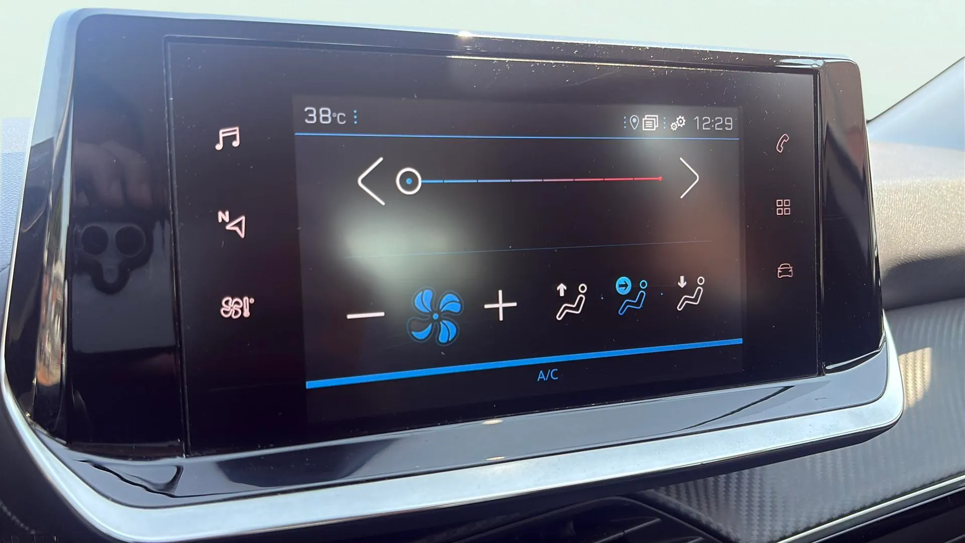 Peugeot 208 PureTech Active - foto 17
