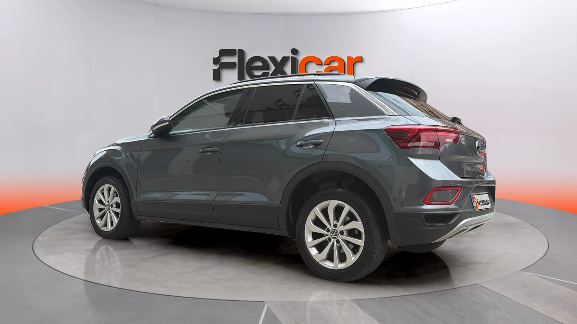 Volkswagen T-Roc Life 1.5 TSI DSG - foto 8