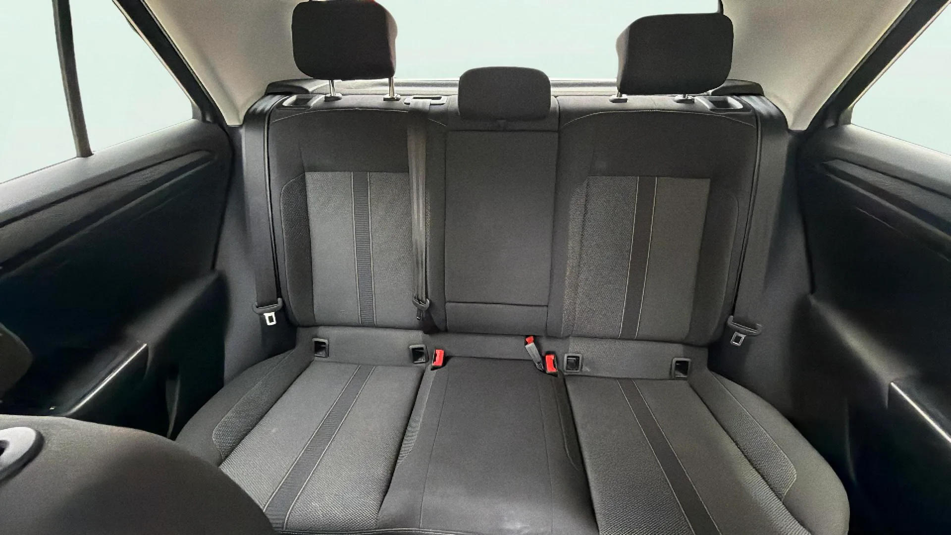 Volkswagen T-Roc Life 1.5 TSI DSG - foto 18