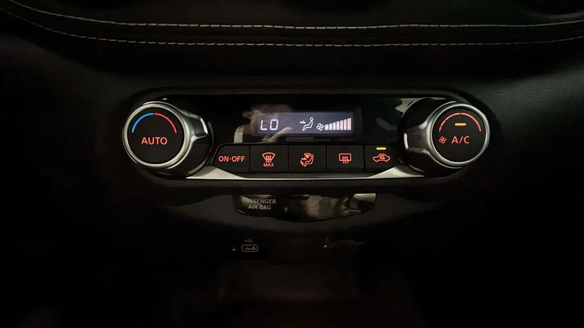 Nissan Juke DIG-T Acenta - foto 16