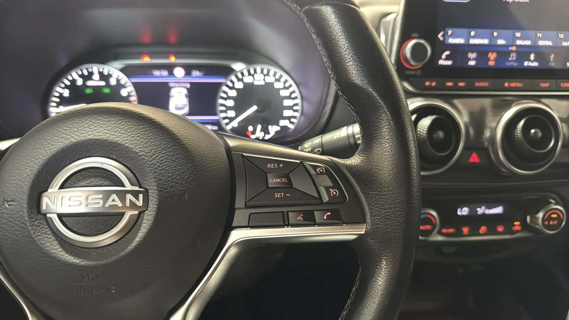 Nissan Juke DIG-T Acenta - foto 18