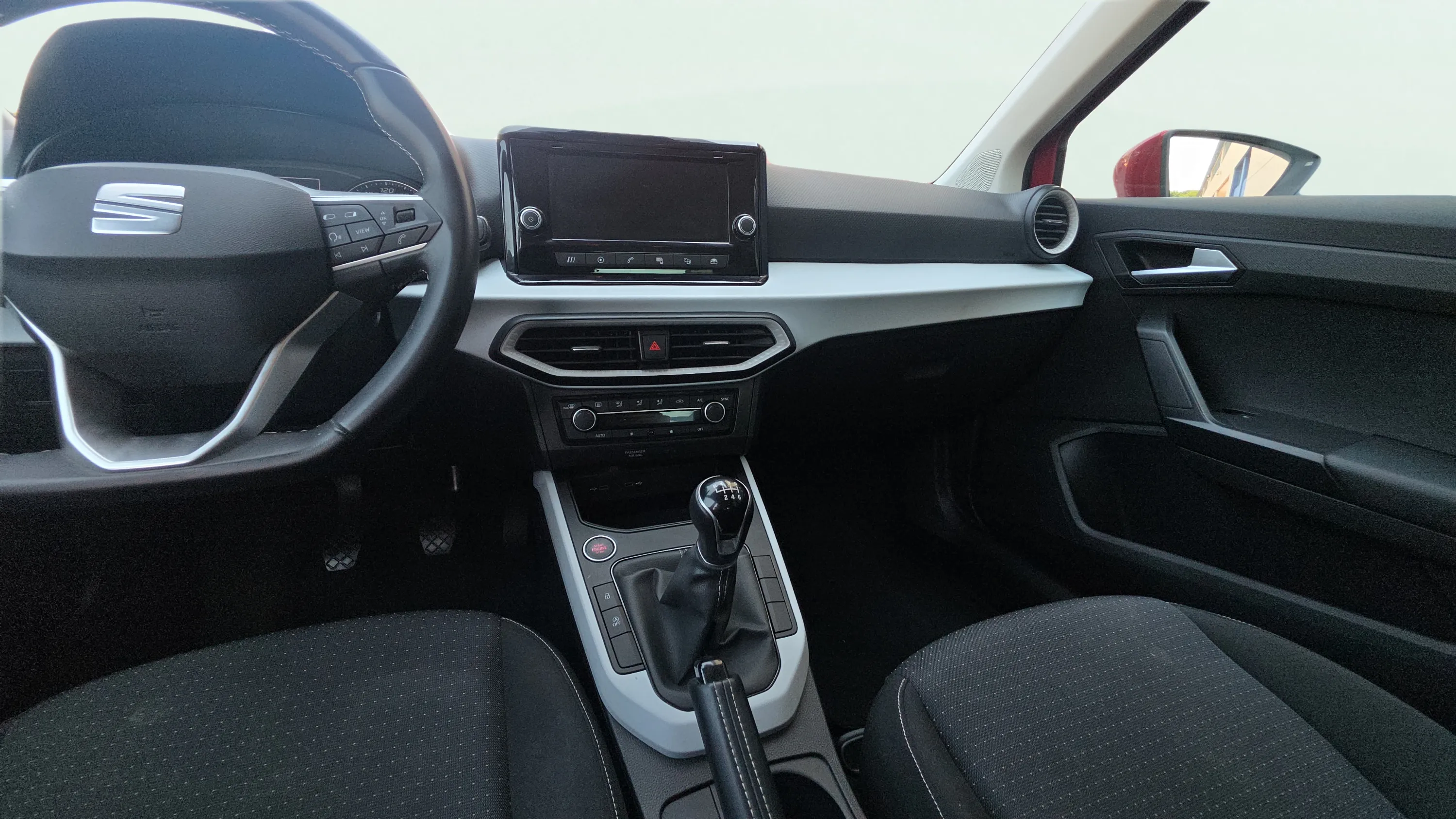 SEAT Arona 1.0 TSI Style XL - foto 12