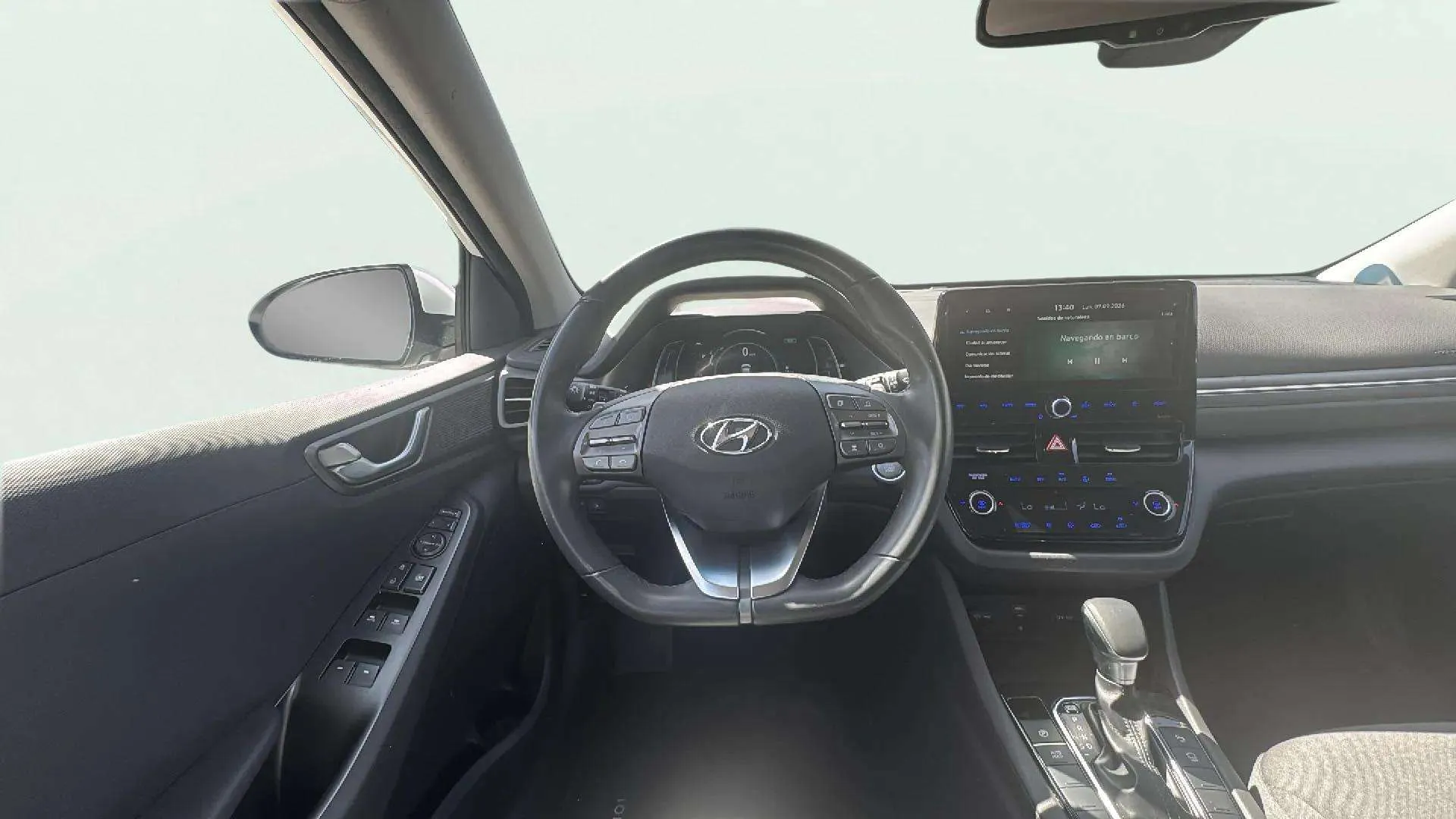 Hyundai Ioniq 1.6 GDI PHEV Klass DCT - foto 11