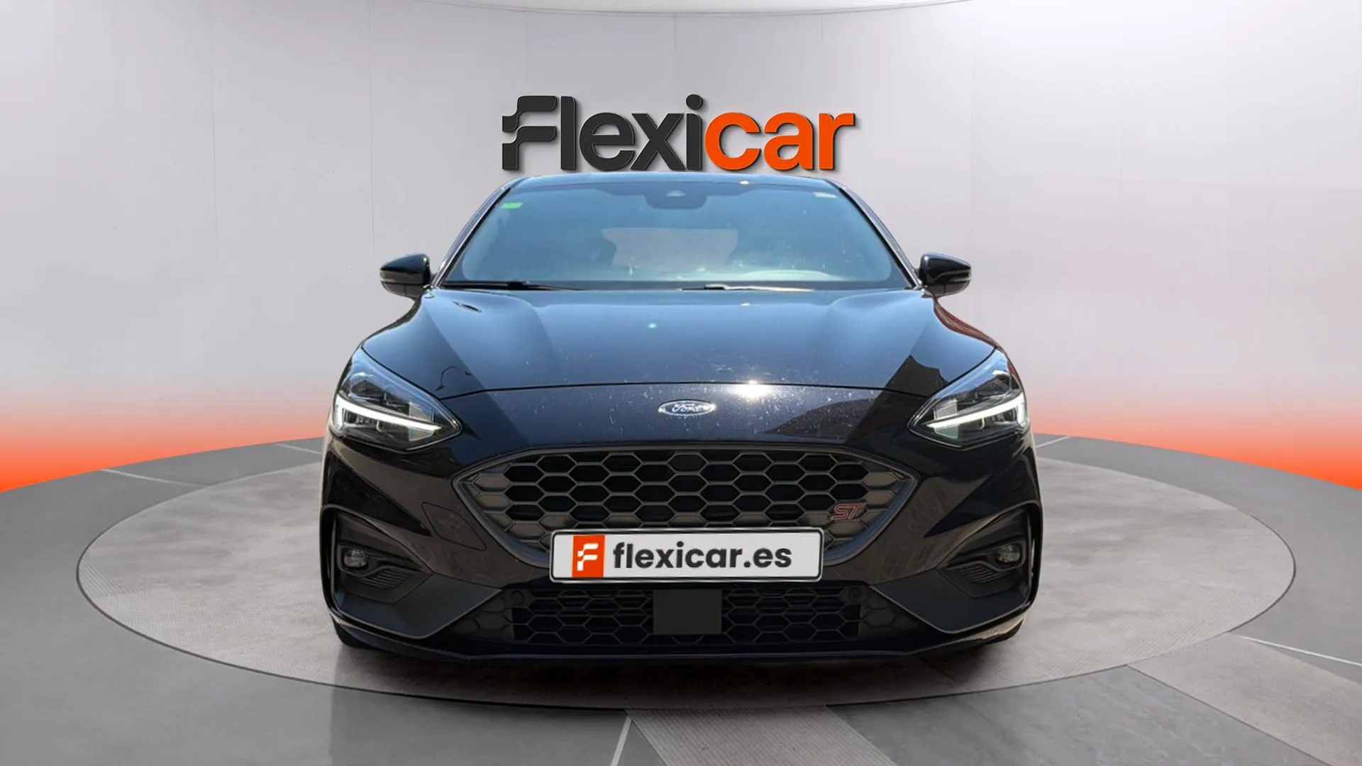 Ford Focus 2.3 EcoBoost ST - foto 11