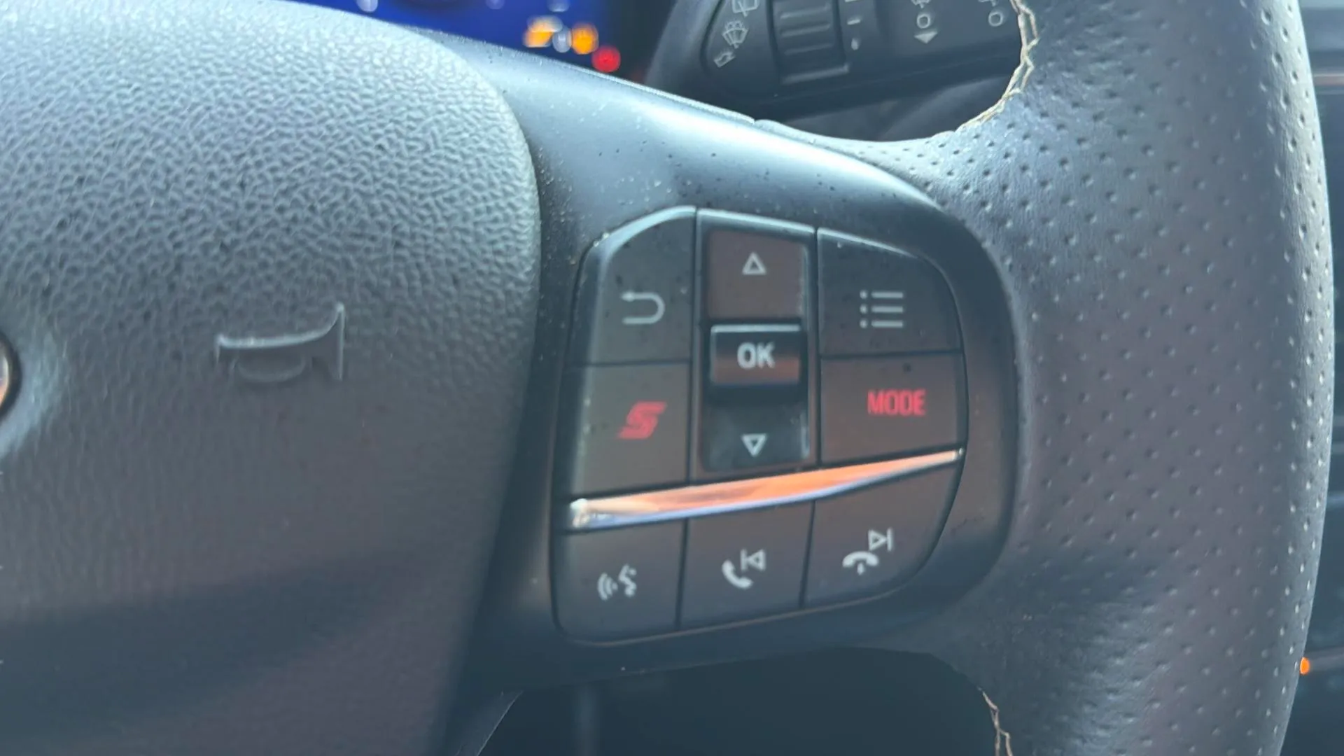 Ford Focus 2.3 EcoBoost ST - foto 15