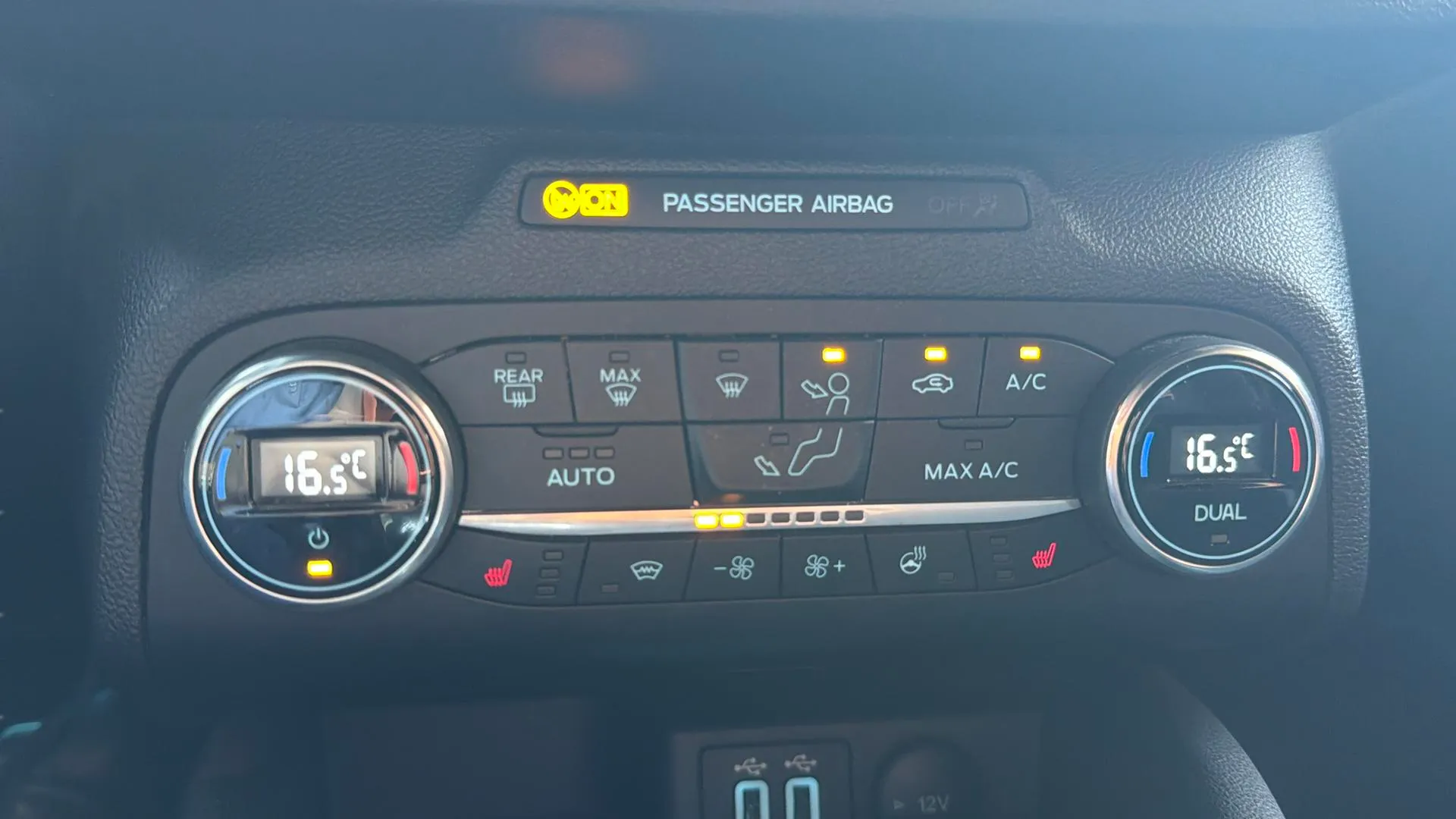 Ford Focus 2.3 EcoBoost ST - foto 14