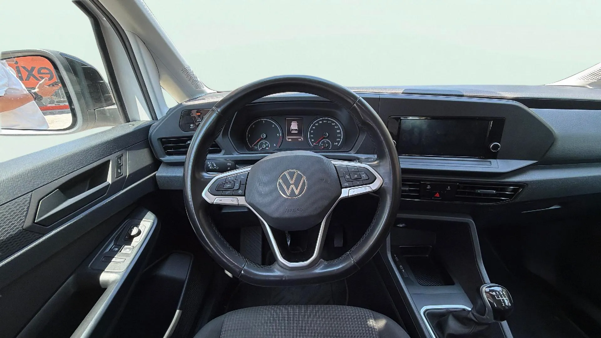 Volkswagen Caddy California 2.0 TDI - foto 15