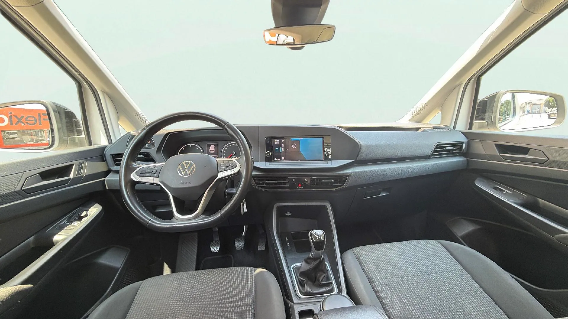 Volkswagen Caddy California 2.0 TDI - foto 20