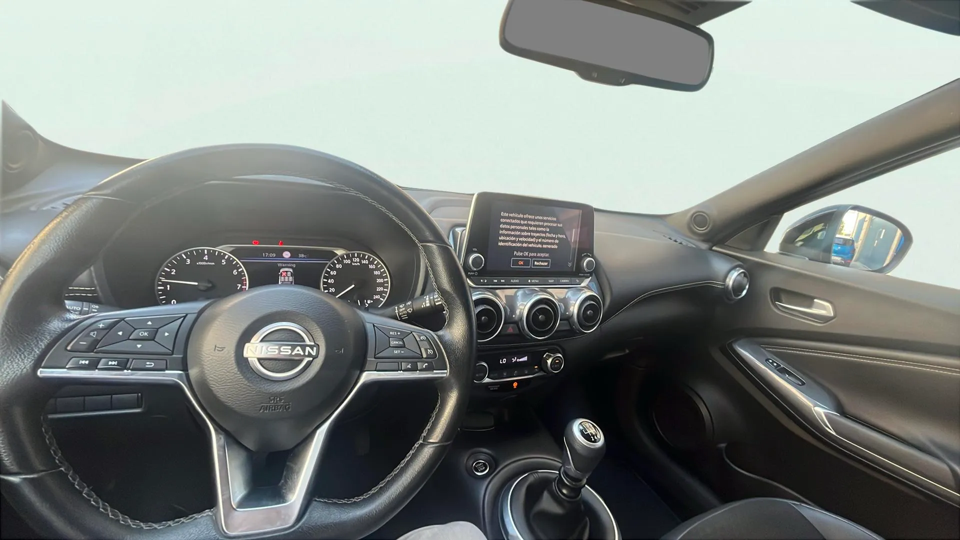 Nissan Juke DIG-T Acenta - foto 11
