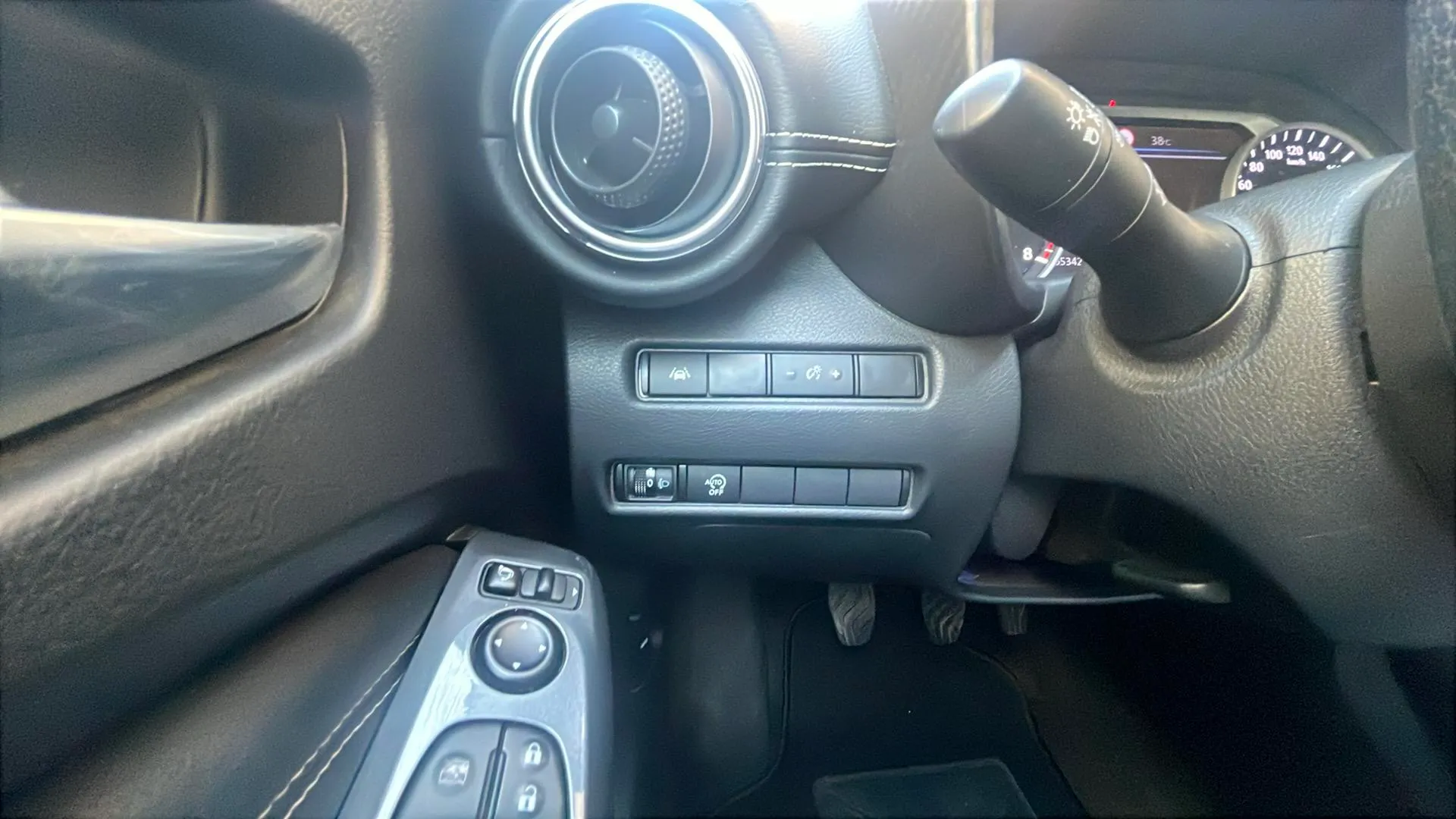 Nissan Juke DIG-T Acenta - foto 13