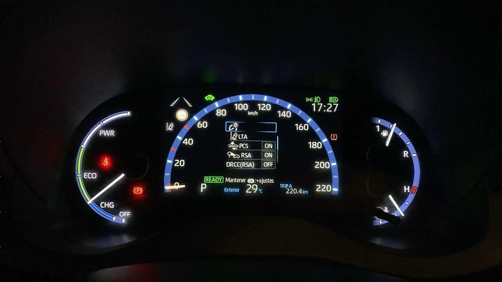 Toyota Yaris Cross 1.5 120H Style - foto 13