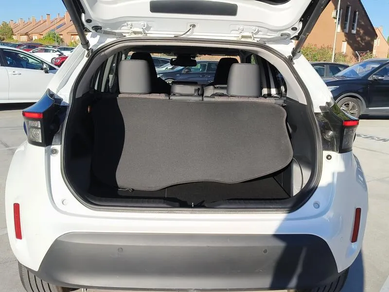 Toyota Yaris 1.5 120H Style Plus - foto 20
