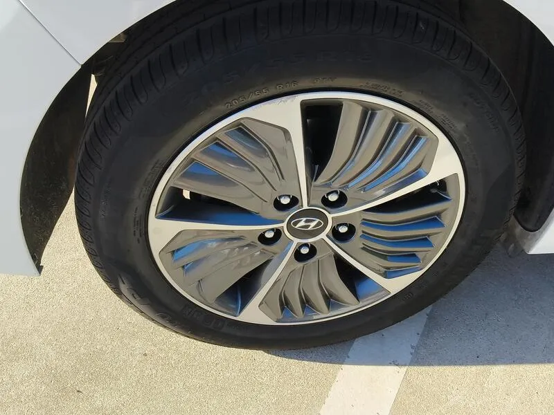 Hyundai Ioniq 1.6 GDI Klass - foto 13